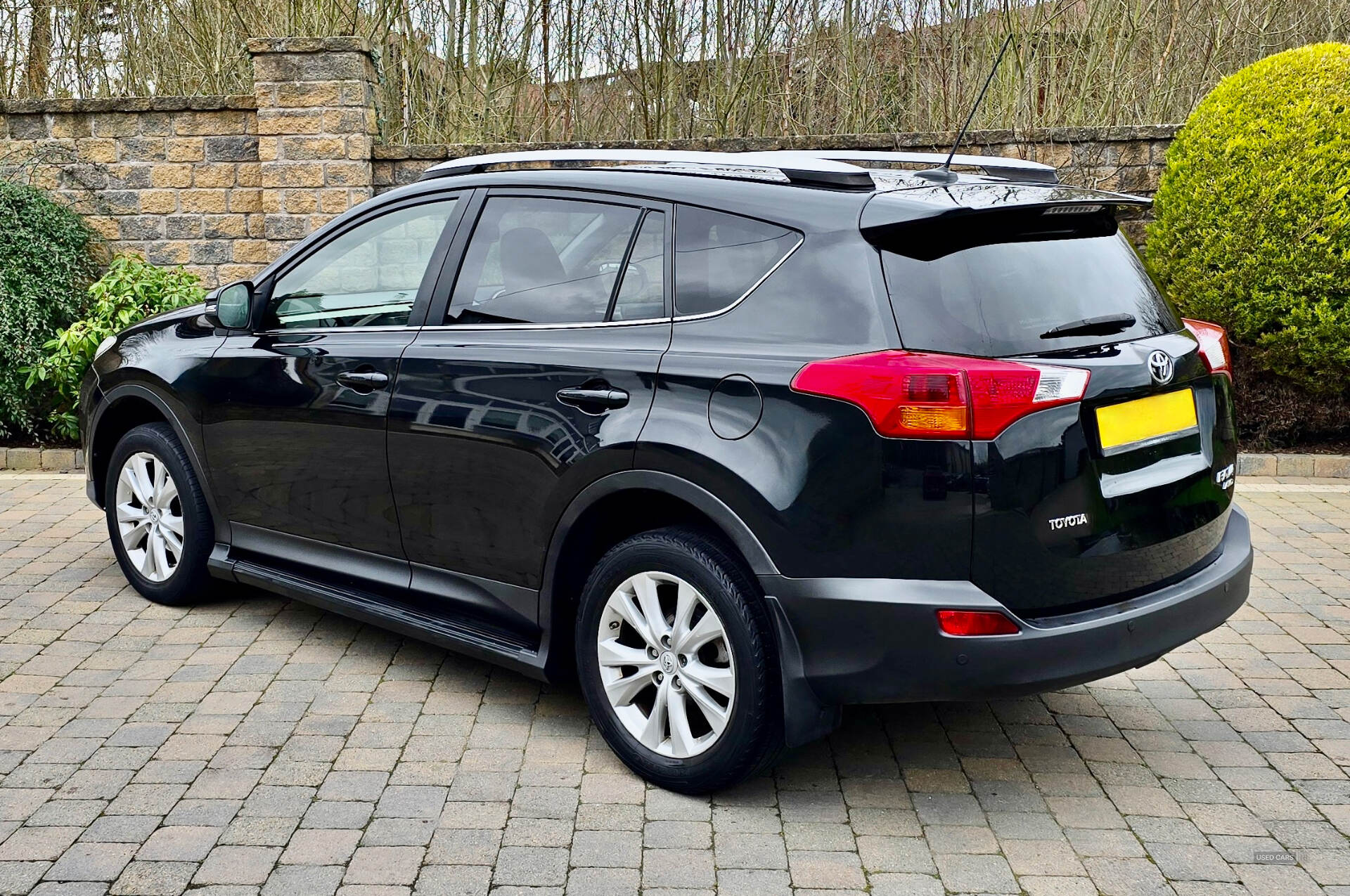 Toyota RAV4 DIESEL ESTATE in Armagh