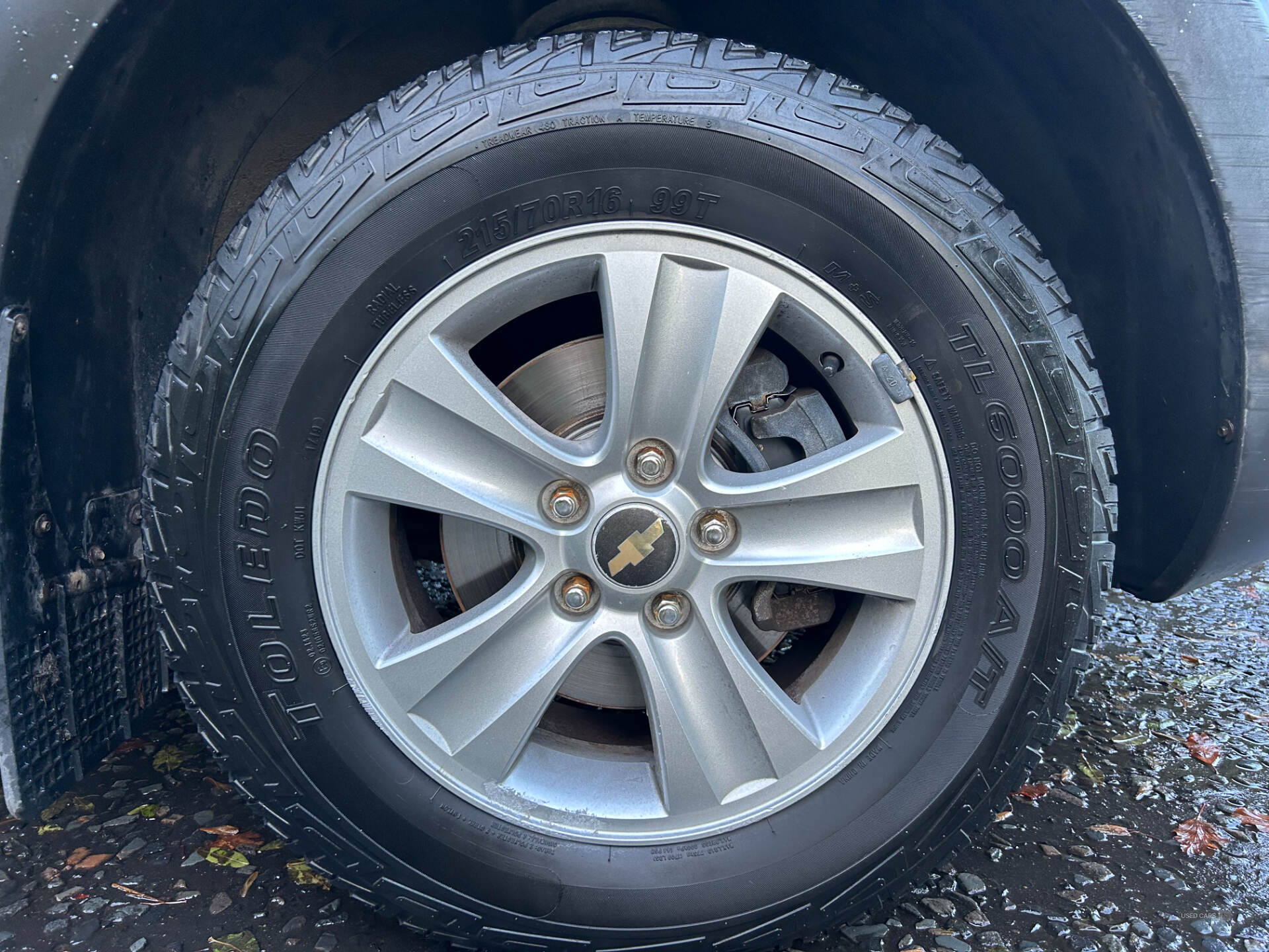 Oct 2010 Chevrolet Captiva 2.4i LS FWD 5-Seat