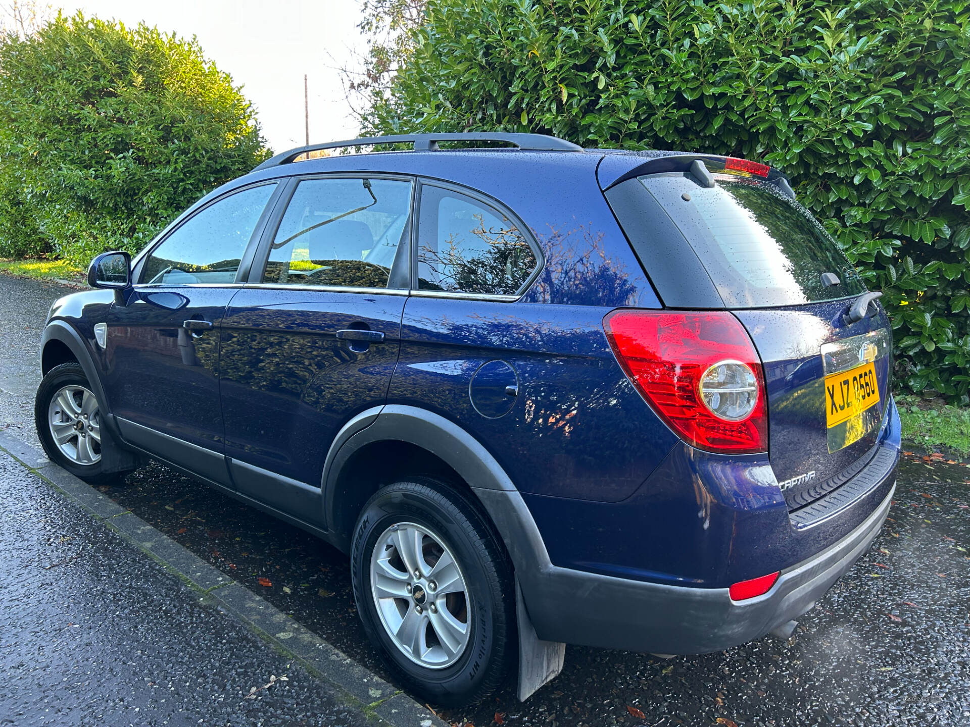 Oct 2010 Chevrolet Captiva 2.4i LS FWD 5-Seat