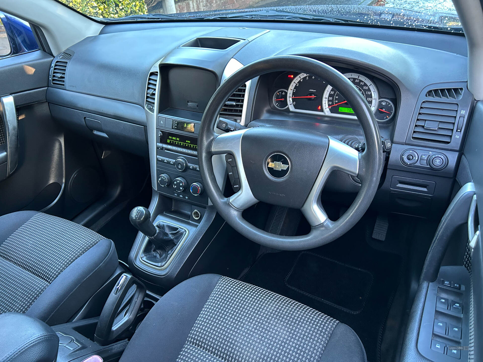 Oct 2010 Chevrolet Captiva 2.4i LS FWD 5-Seat