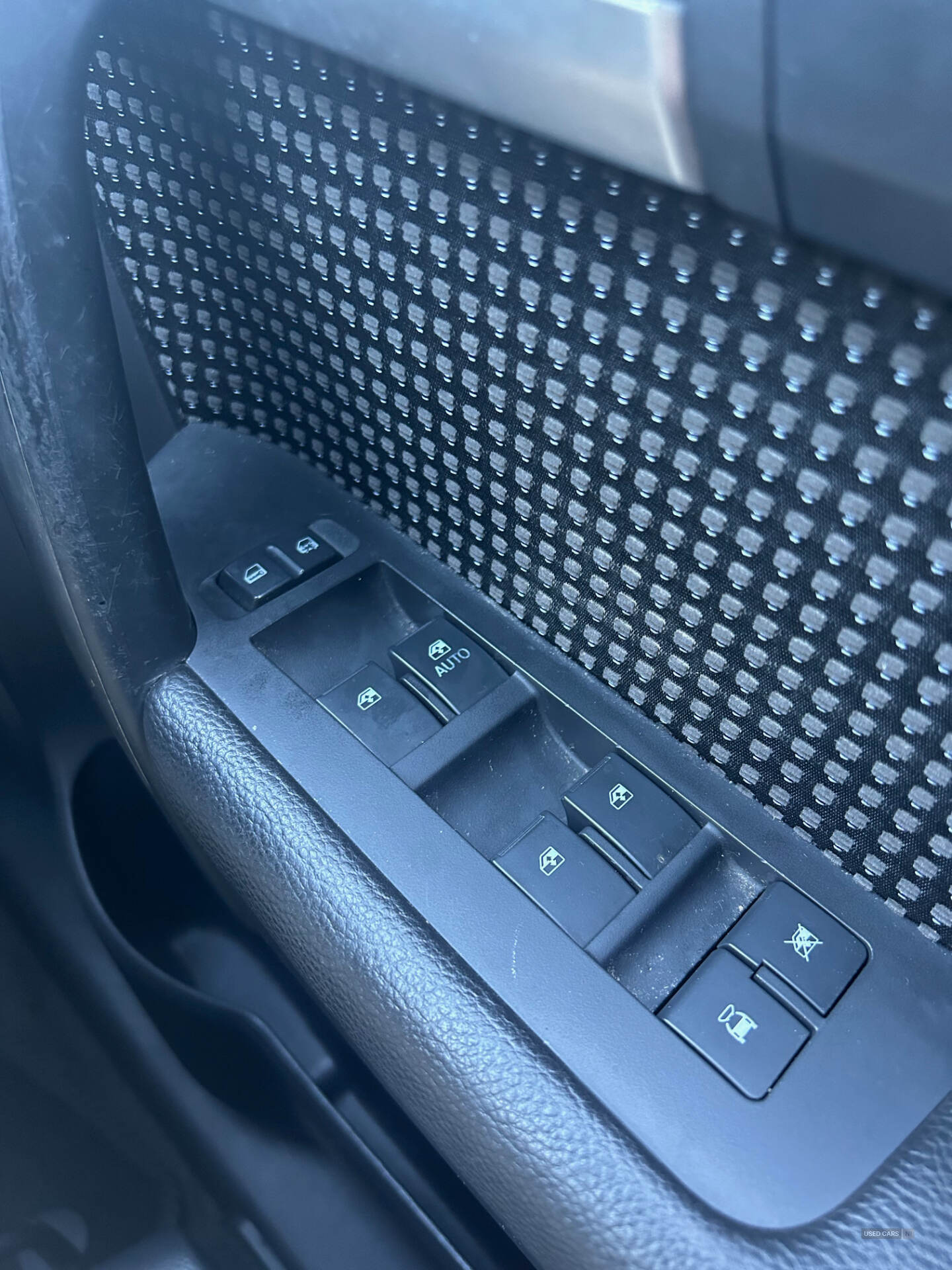 Oct 2010 Chevrolet Captiva 2.4i LS FWD 5-Seat