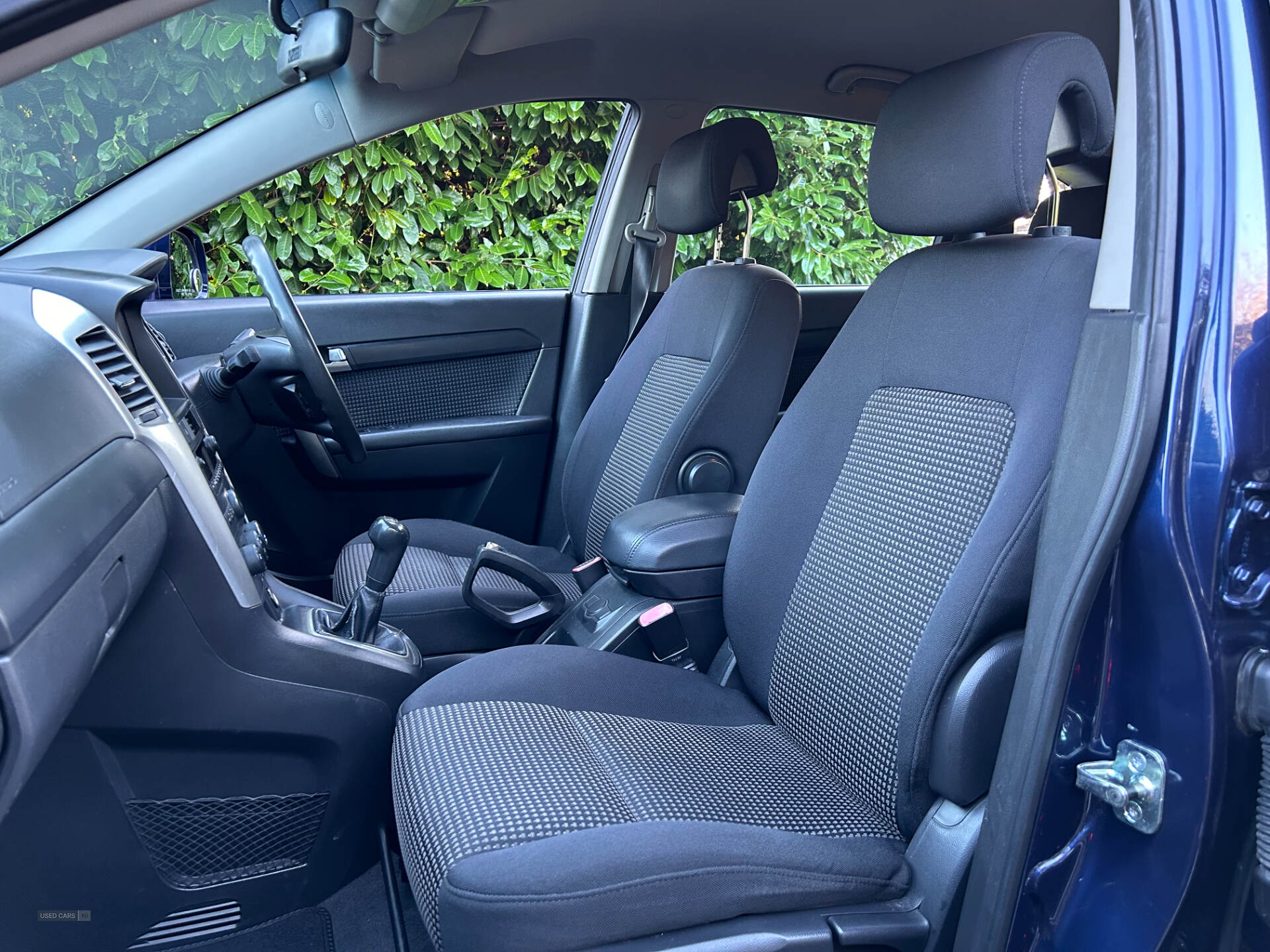 Oct 2010 Chevrolet Captiva 2.4i LS FWD 5-Seat