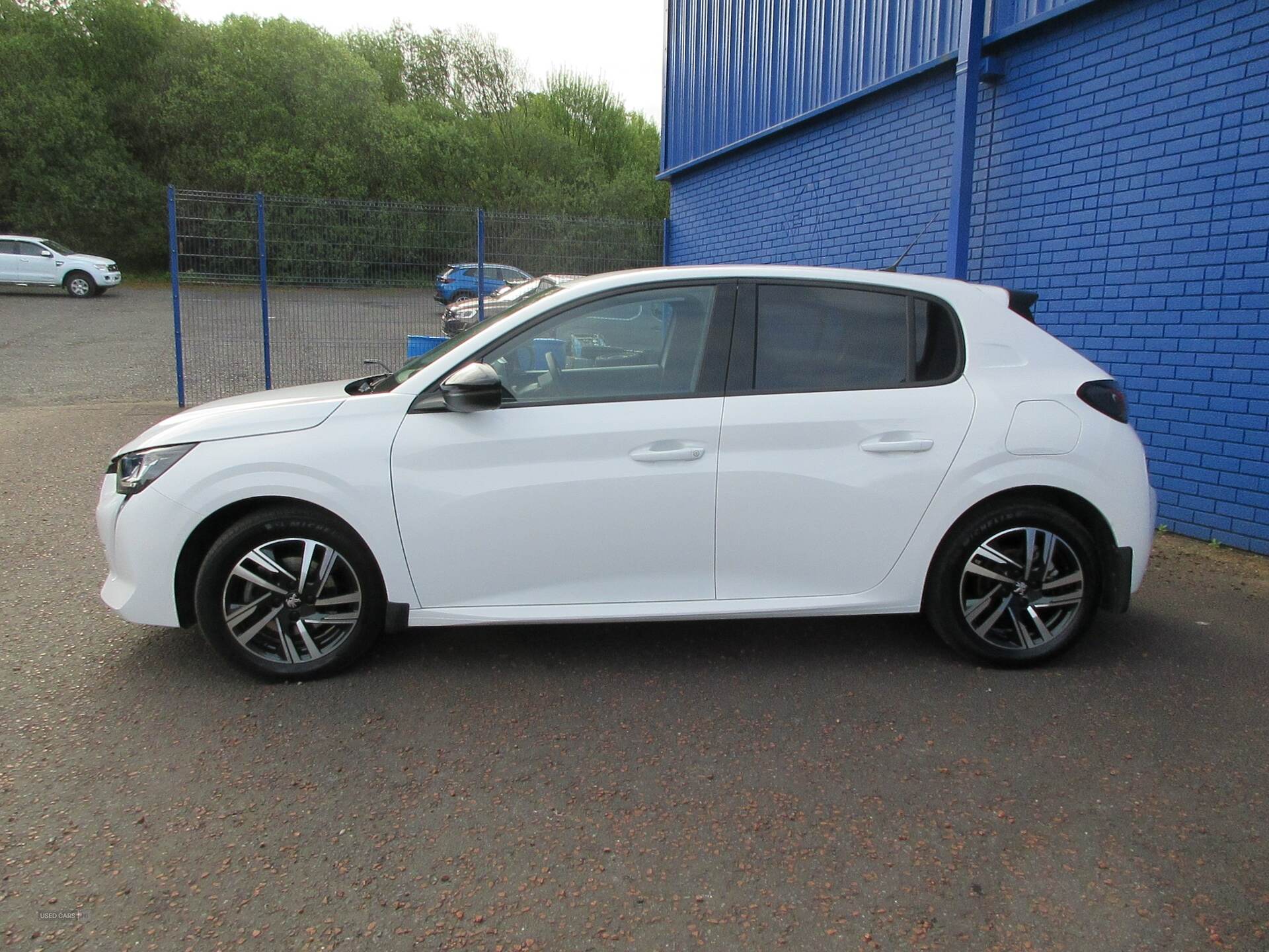 Mar 2023 Peugeot 208 1.2 PureTech 100 Allure Premium + 5dr
