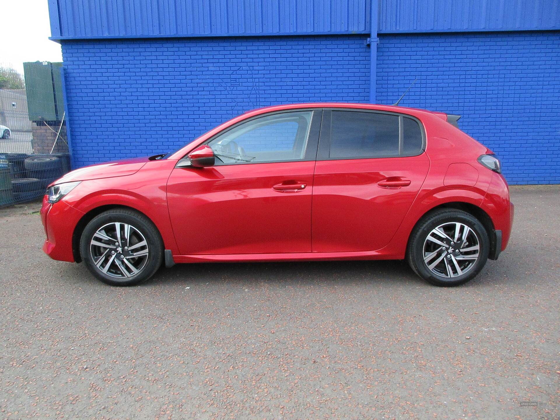 Oct 2021 Peugeot 208 1.2 PureTech 100 Allure Premium 5dr