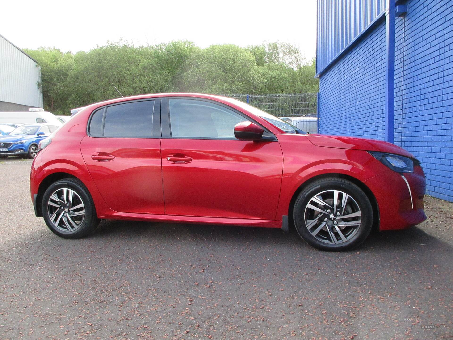 Oct 2021 Peugeot 208 1.2 PureTech 100 Allure Premium 5dr