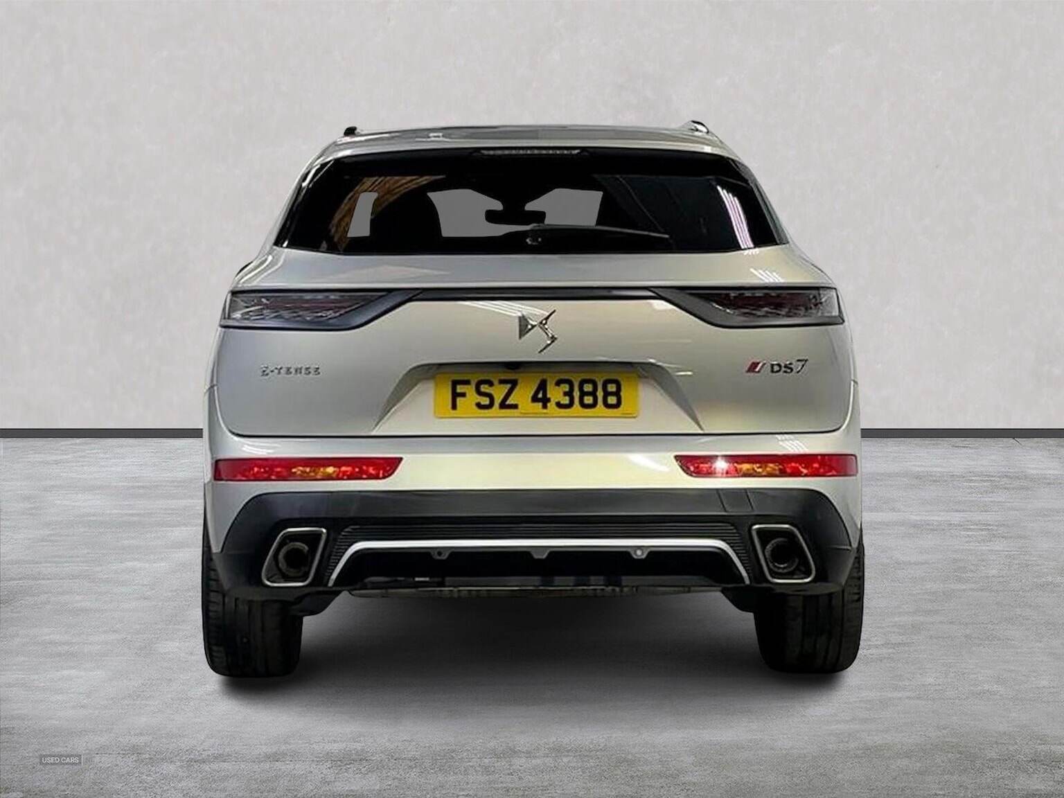 Jan 2022 DS DS7 1.6 E-Tense Performance Line + 5Dr Eat8