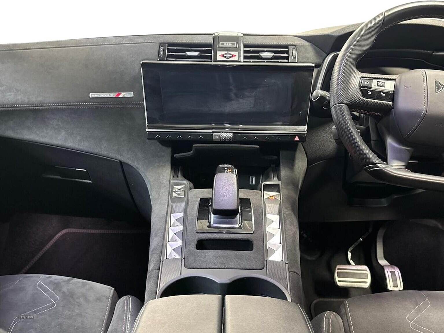 Jan 2022 DS DS7 1.6 E-Tense Performance Line + 5Dr Eat8