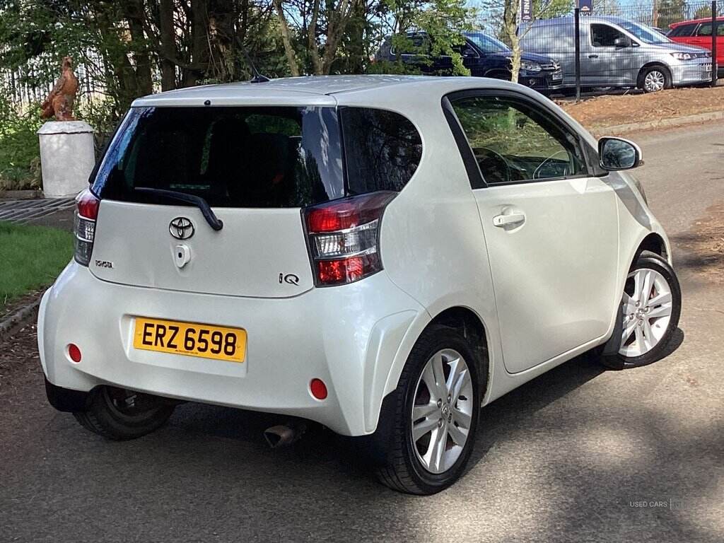 Sep 2012 Toyota iQ 1.33 Dual VVT-i 3 3dr [Non Start Stop]