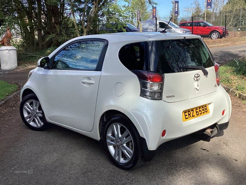 Sep 2012 Toyota iQ 1.33 Dual VVT-i 3 3dr [Non Start Stop]