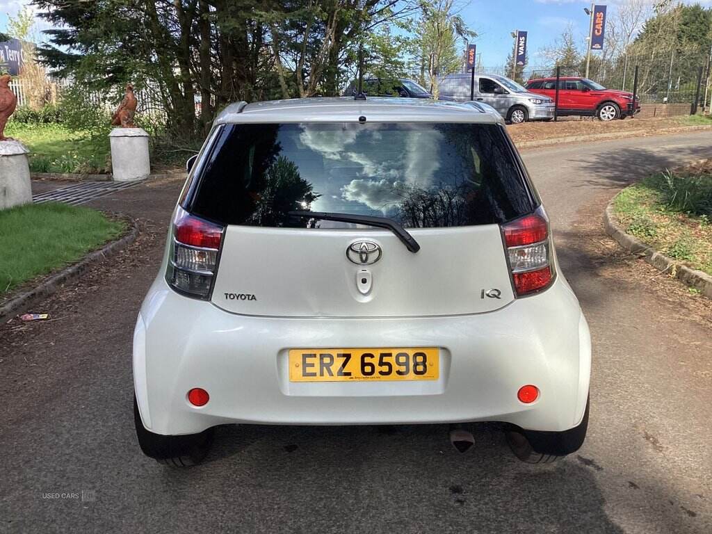 Sep 2012 Toyota iQ 1.33 Dual VVT-i 3 3dr [Non Start Stop]