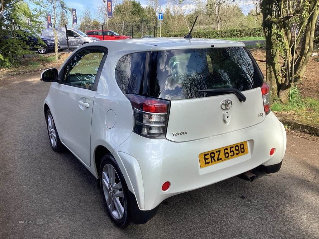 Sep 2012 Toyota iQ 1.33 Dual VVT-i 3 3dr [Non Start Stop]