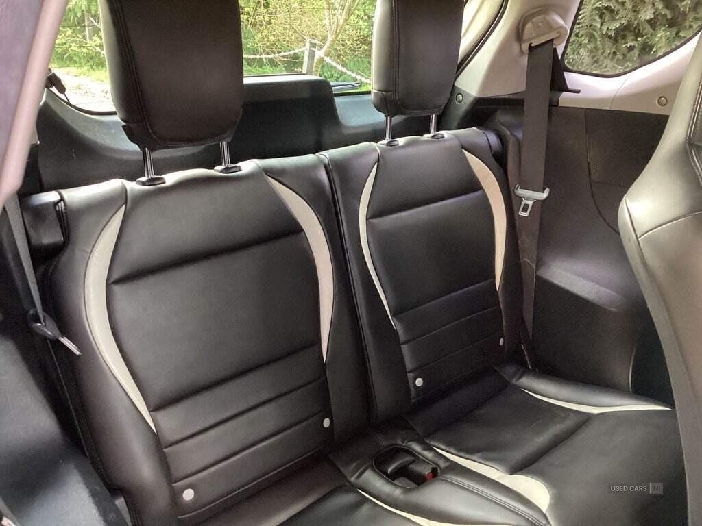 Sep 2012 Toyota iQ 1.33 Dual VVT-i 3 3dr [Non Start Stop]