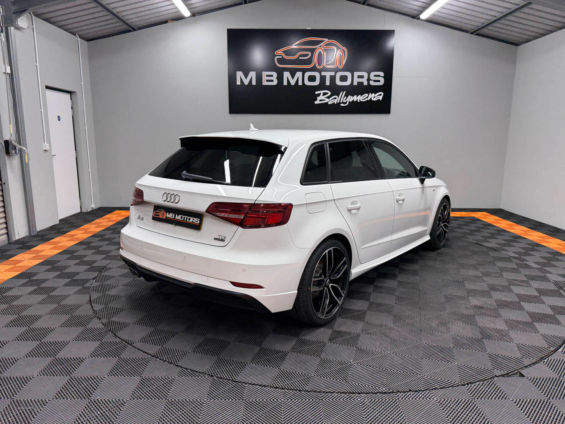 Oct 2017 Audi A3 2.0 TDI Quattro Black Edition 5dr