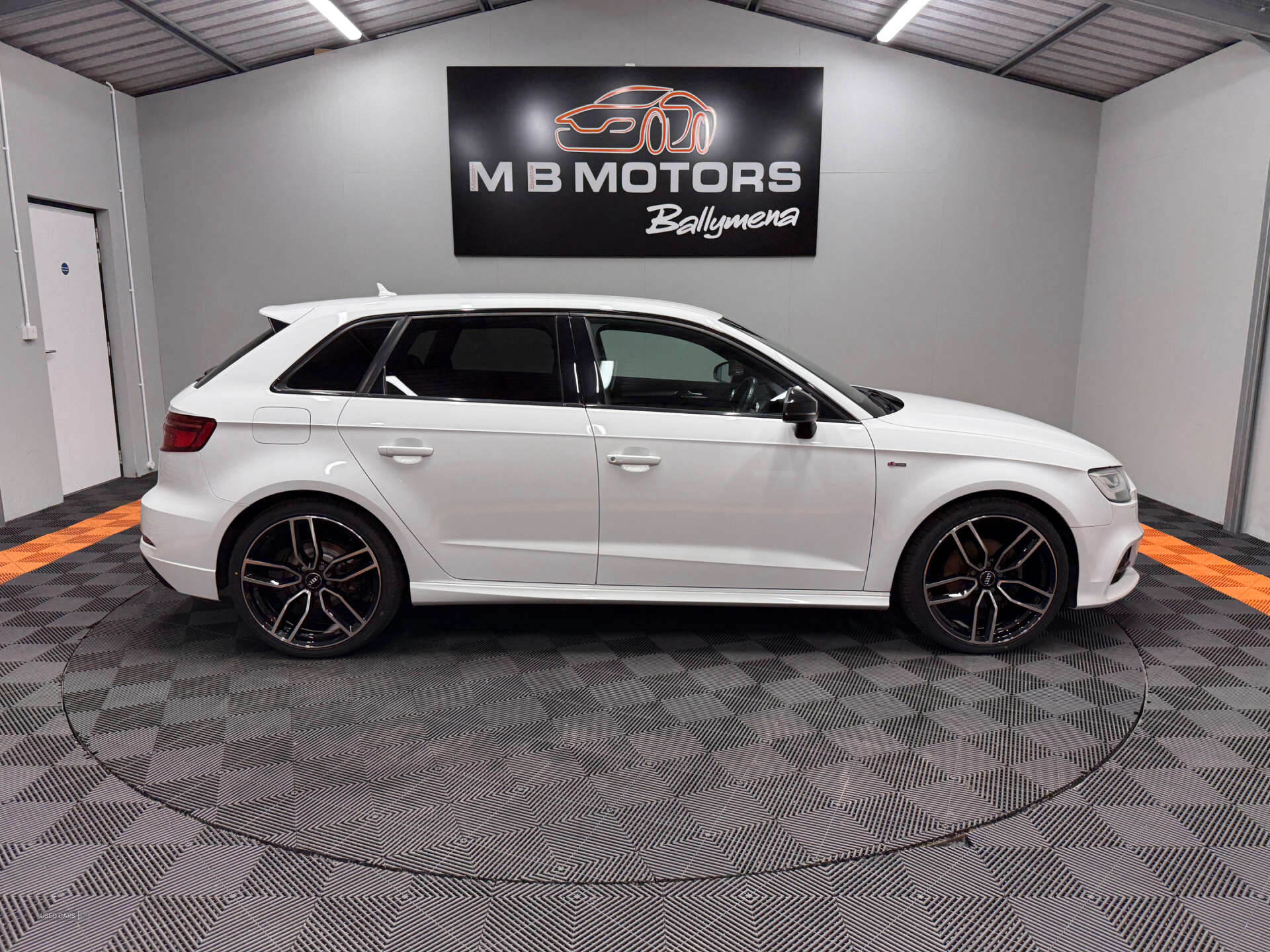 Oct 2017 Audi A3 2.0 TDI Quattro Black Edition 5dr