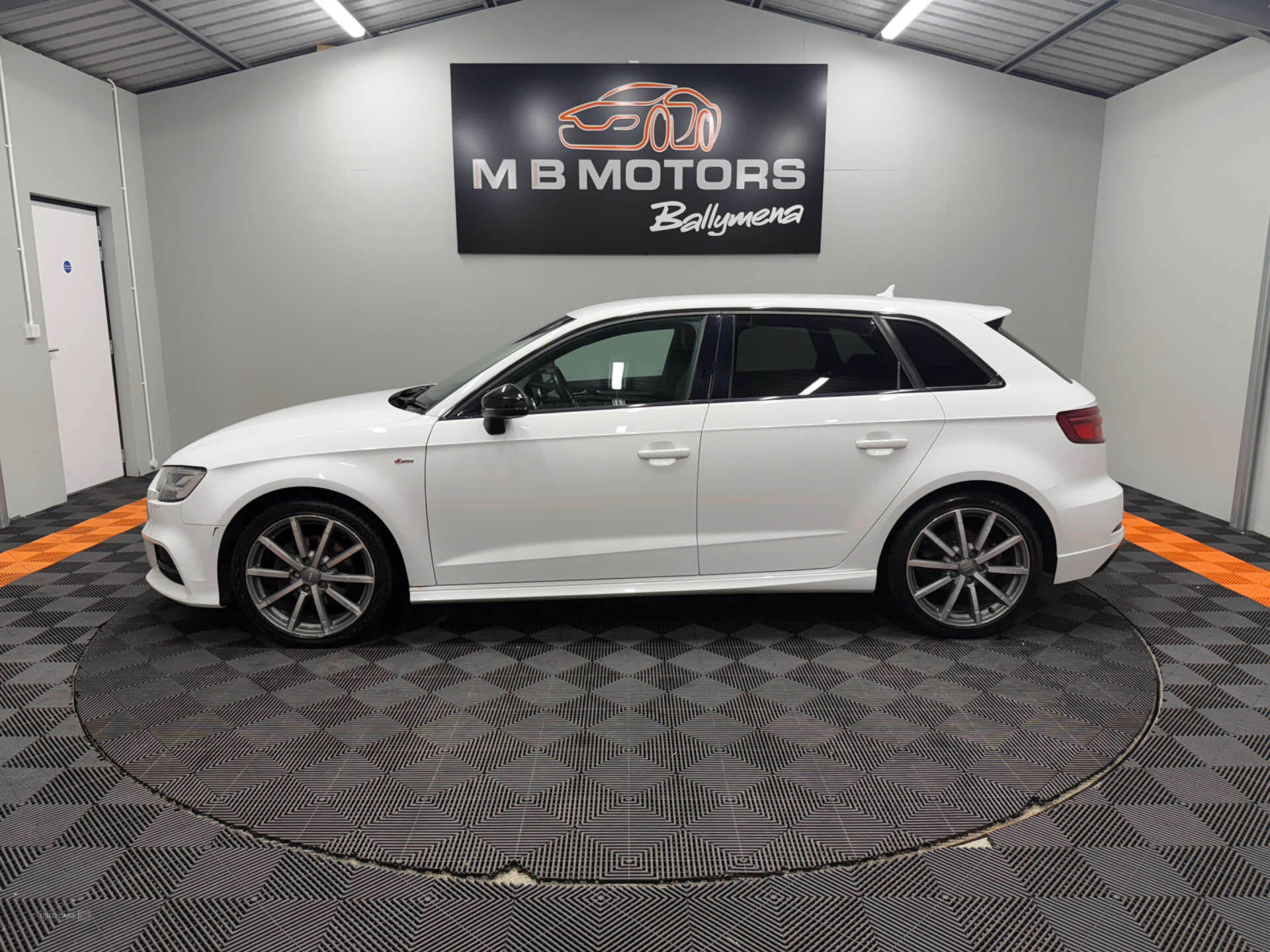 Oct 2017 Audi A3 2.0 TDI Quattro Black Edition 5dr
