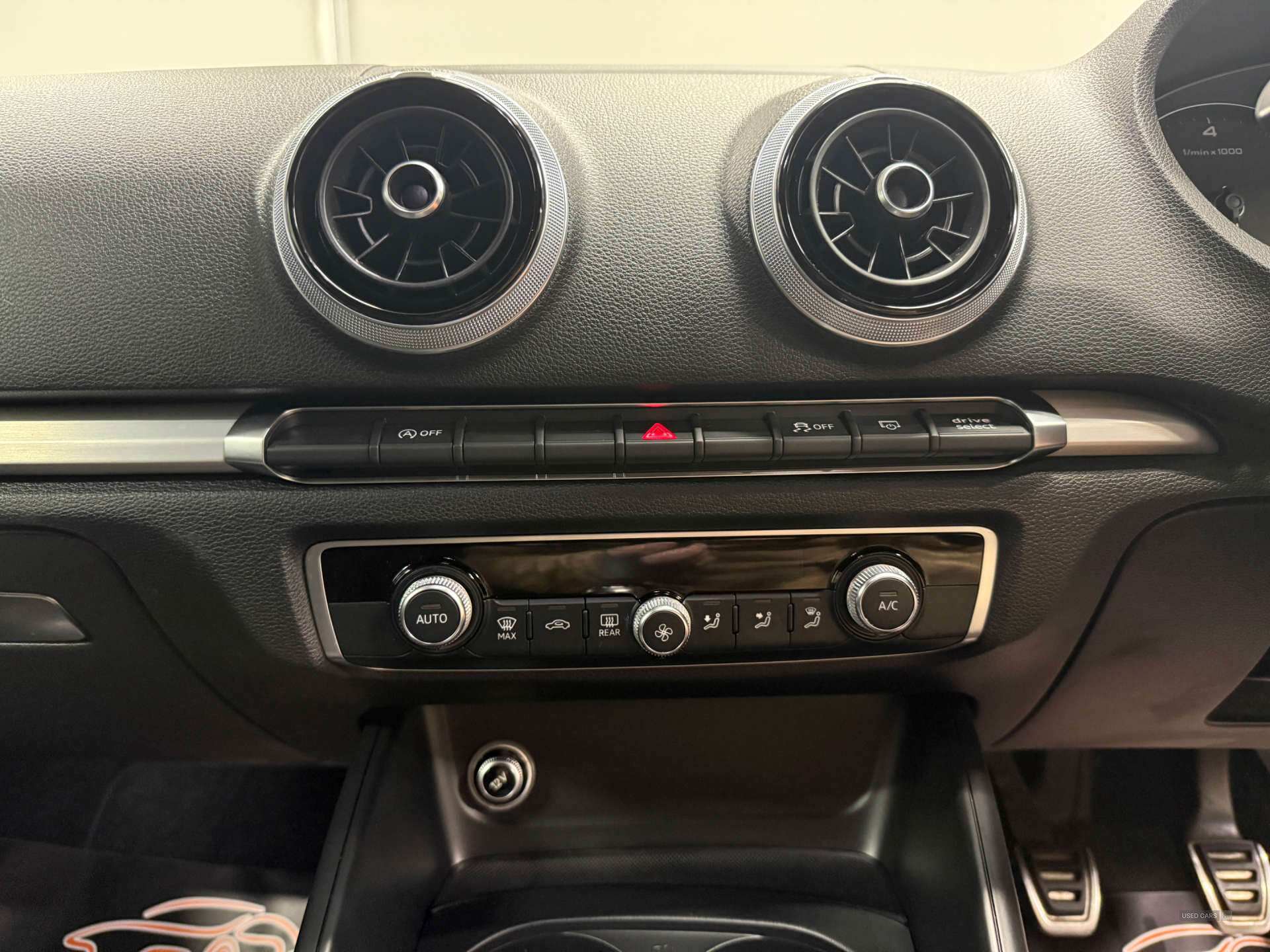 Oct 2017 Audi A3 2.0 TDI Quattro Black Edition 5dr