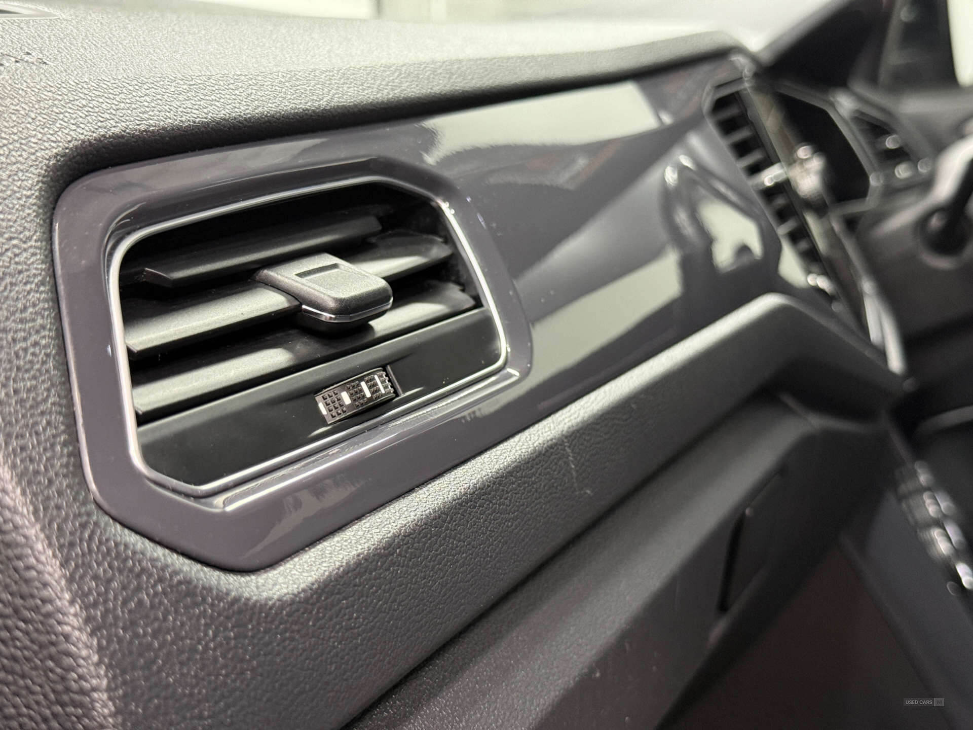 Aug 2019 Volkswagen T-Roc 2.0 TDI R-Line 5dr