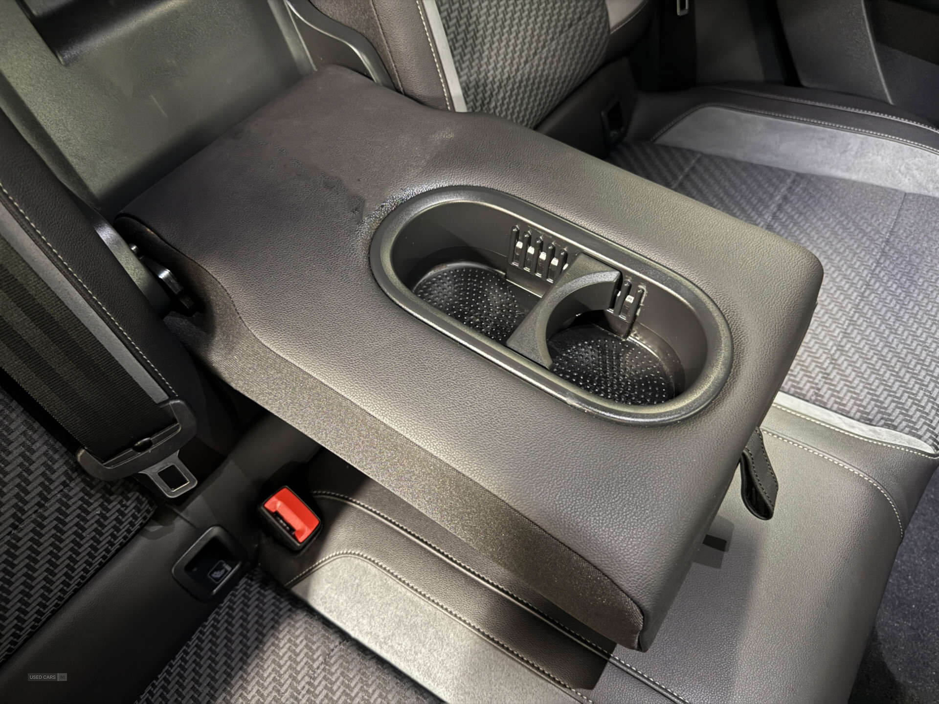 Aug 2019 Volkswagen T-Roc 2.0 TDI R-Line 5dr