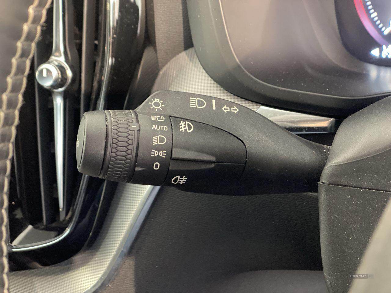 May 2018 Volvo XC60 2.0 D5 PowerPulse R DESIGN 5dr AWD Geartronic
