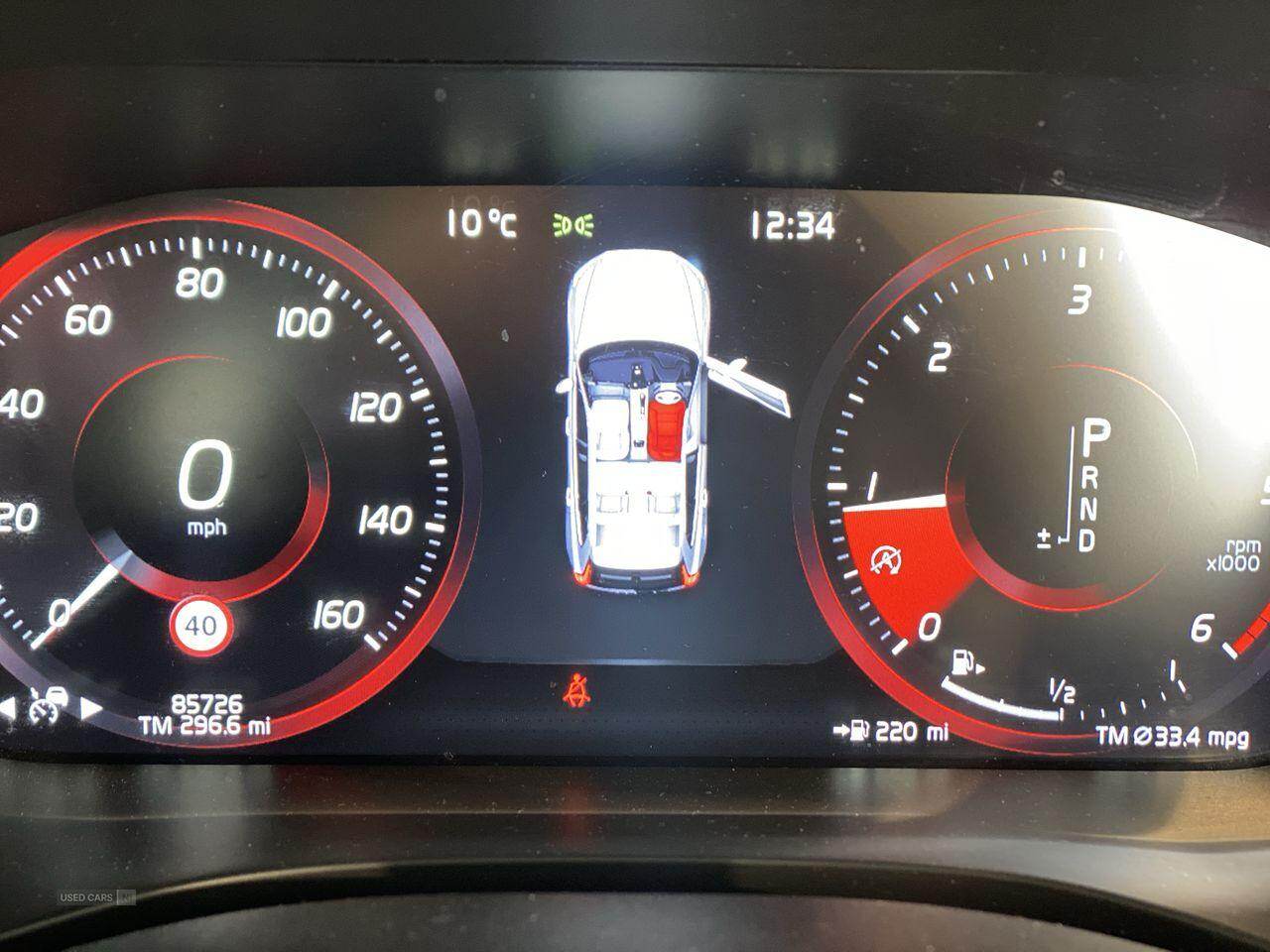 May 2018 Volvo XC60 2.0 D5 PowerPulse R DESIGN 5dr AWD Geartronic