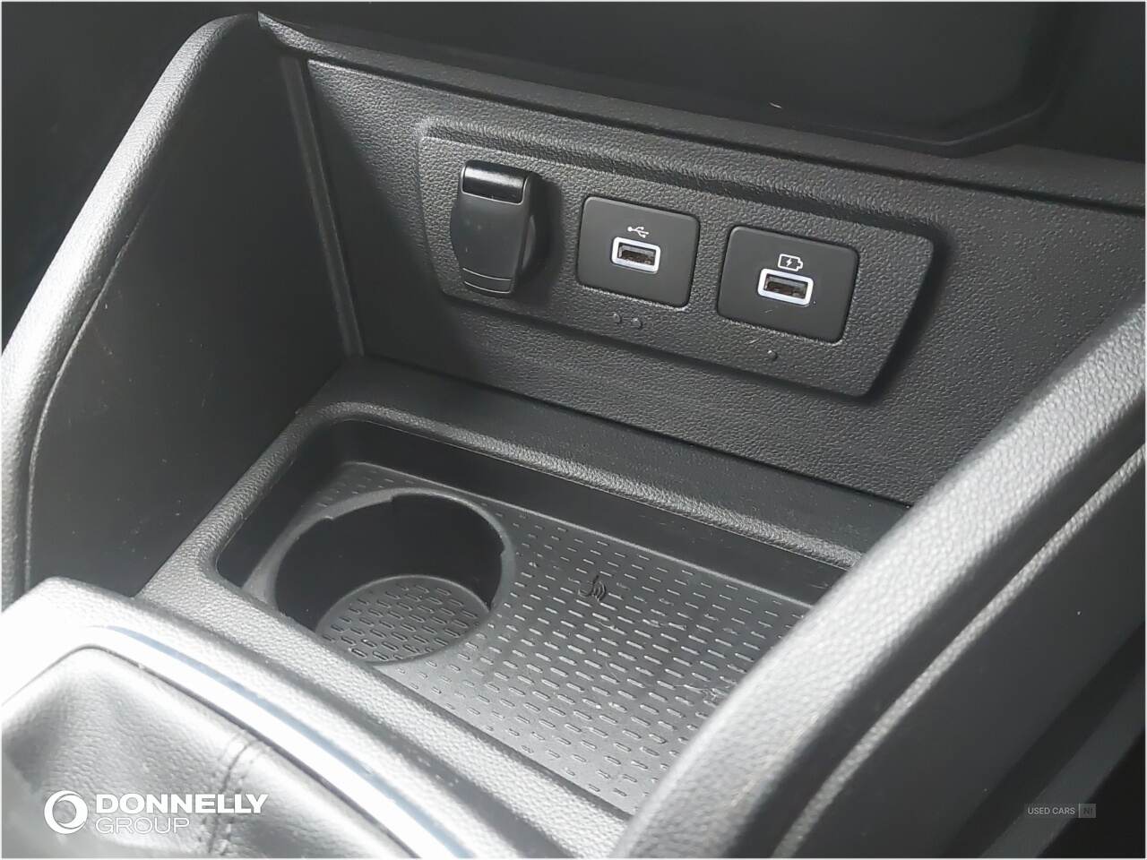 Jan 2023 Dacia Duster 1.0 TCe 100 Bi-Fuel Comfort 5dr