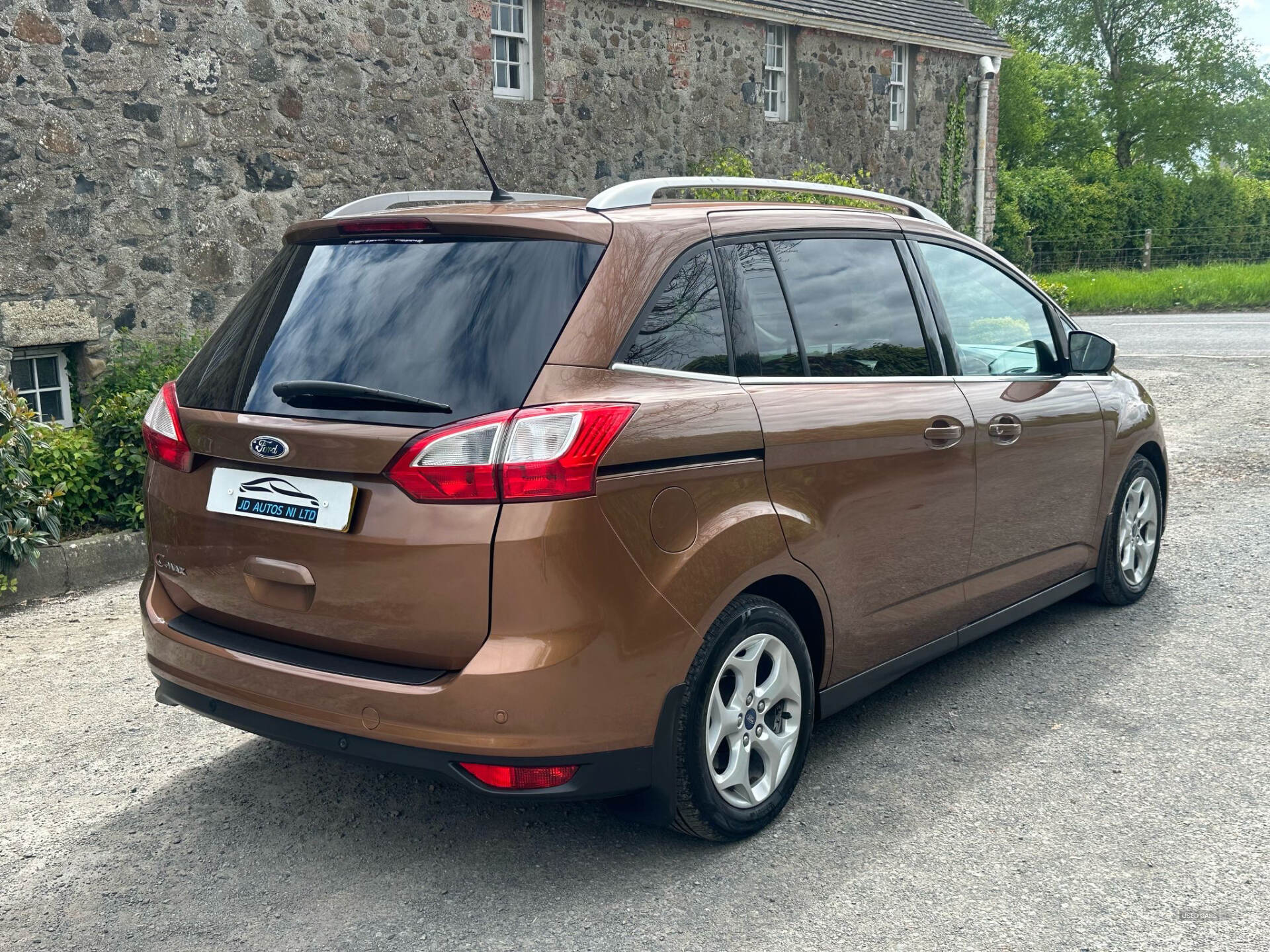 Feb 2014 Ford Grand C-MAX 1.6 TDCi Zetec 5dr