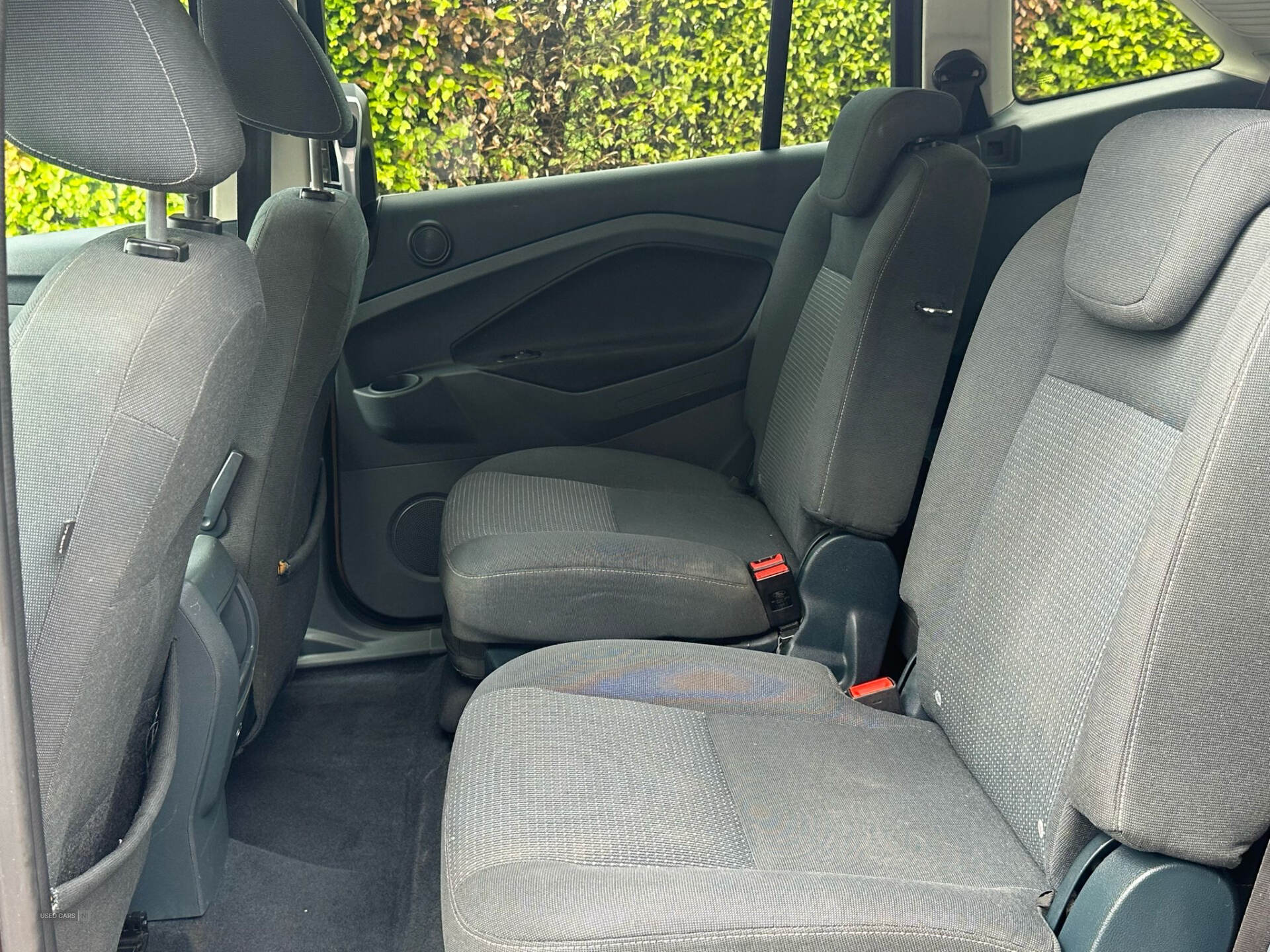 Feb 2014 Ford Grand C-MAX 1.6 TDCi Zetec 5dr