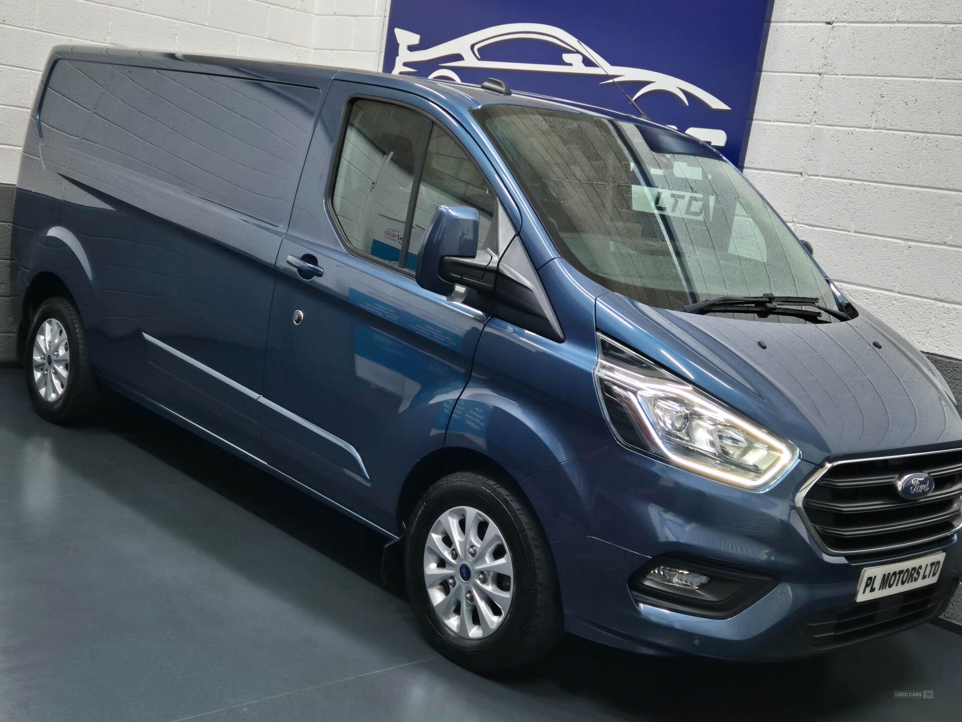 Mar 2022 Ford Transit Custom 2.0 EcoBlue 130ps Low Roof Limited Van