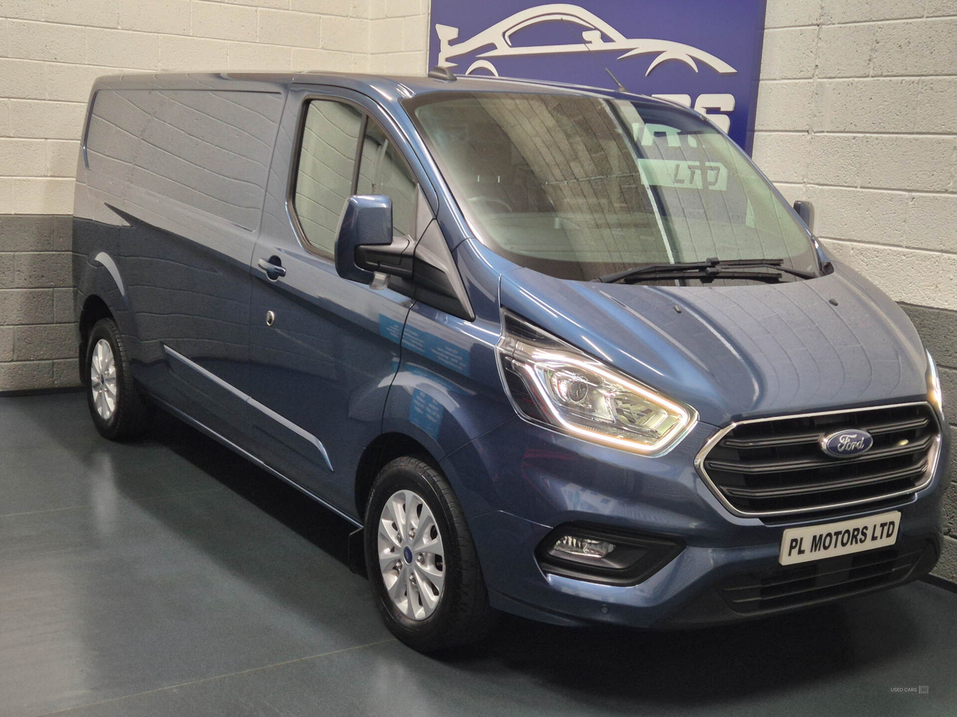 Mar 2022 Ford Transit Custom 2.0 EcoBlue 130ps Low Roof Limited Van