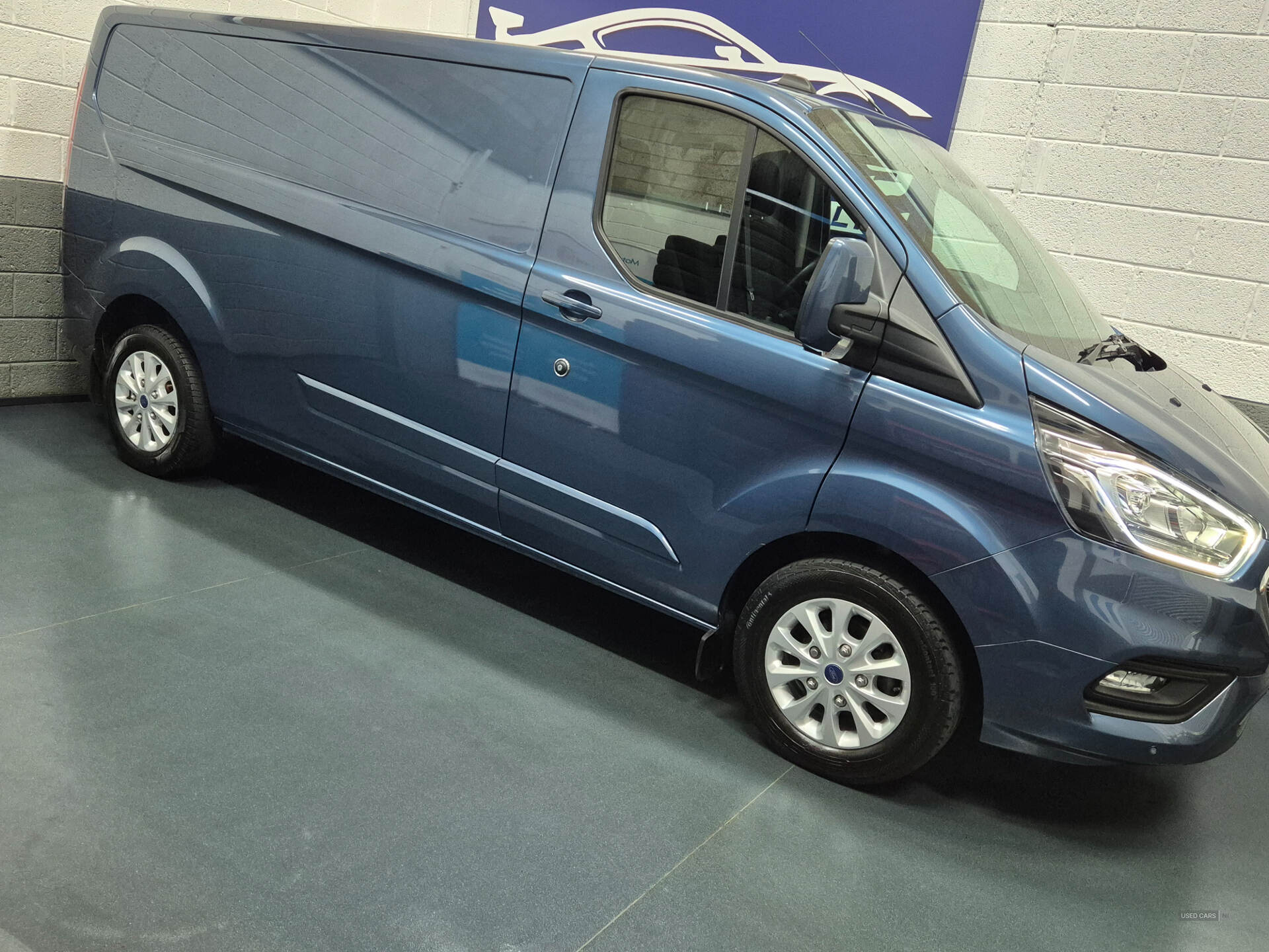 Mar 2022 Ford Transit Custom 2.0 EcoBlue 130ps Low Roof Limited Van