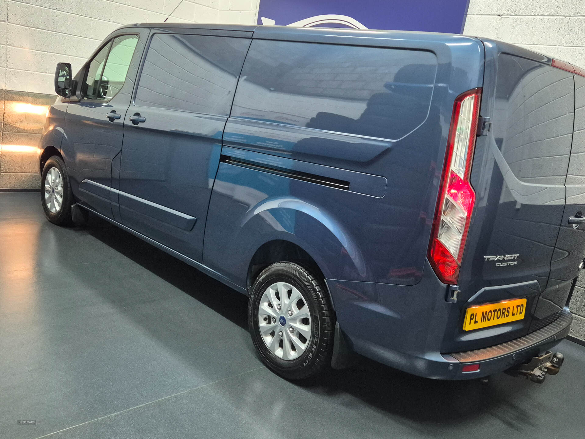 Mar 2022 Ford Transit Custom 2.0 EcoBlue 130ps Low Roof Limited Van