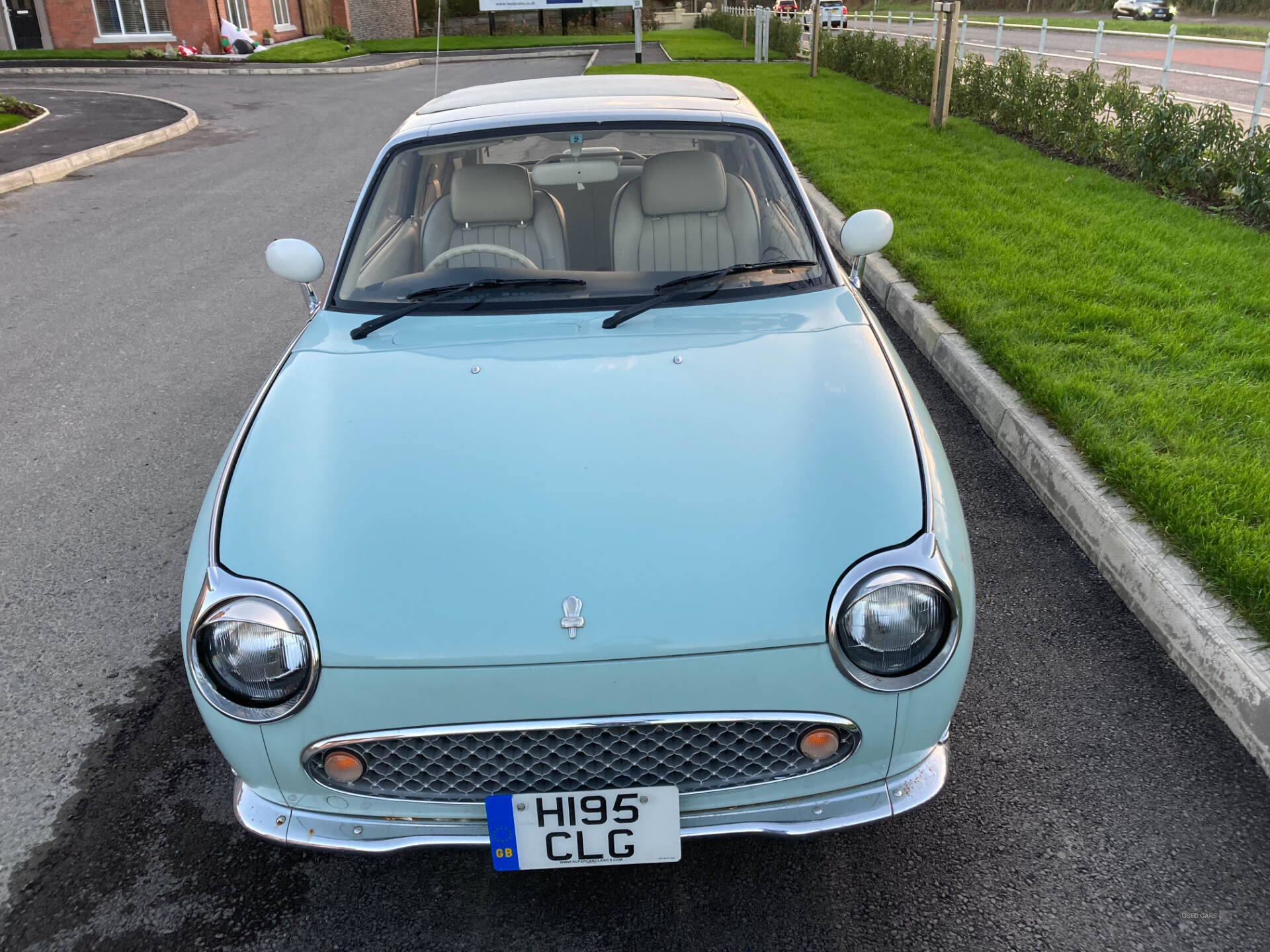 2011 Nissan Figaro Derivative