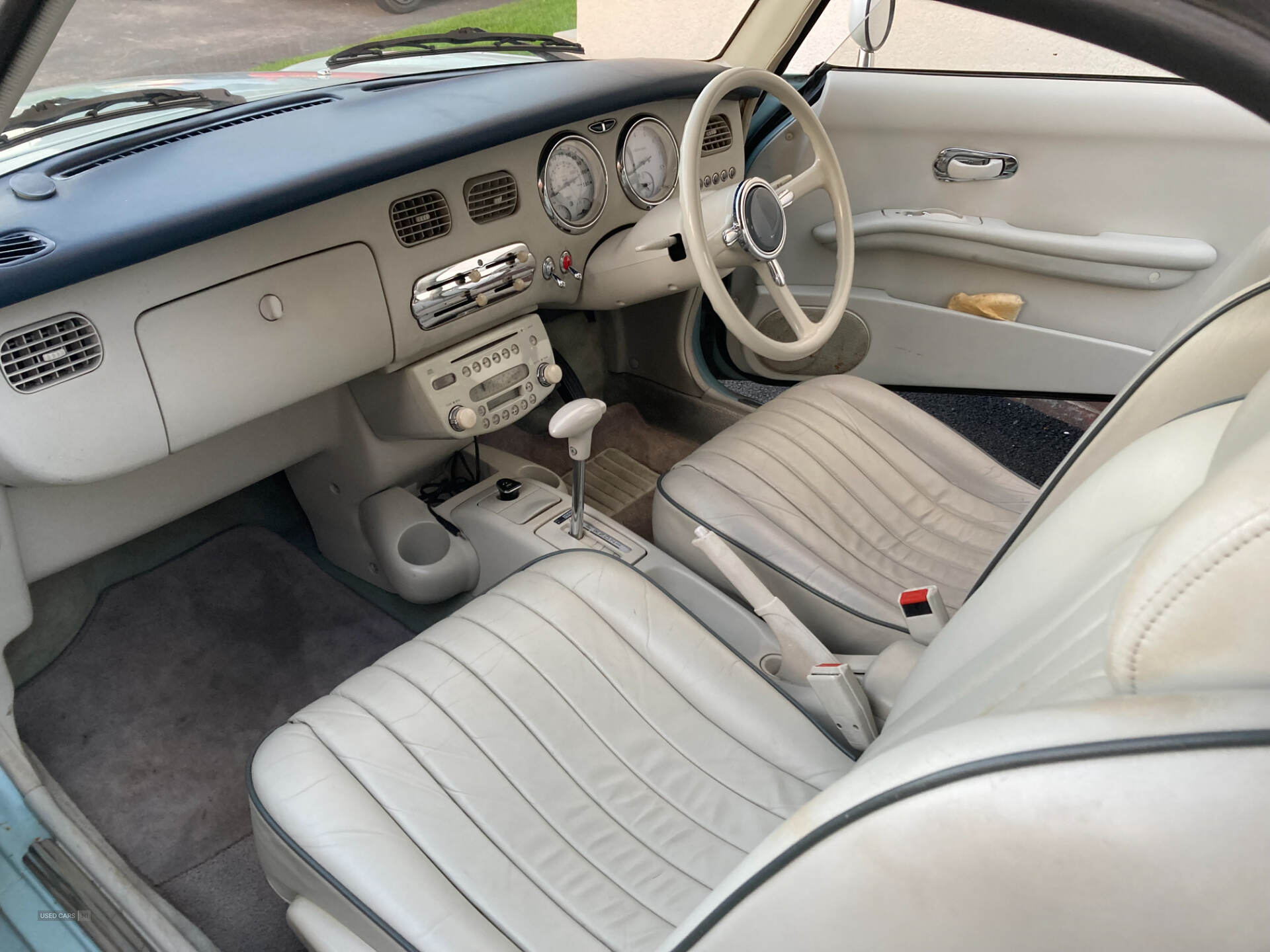 2011 Nissan Figaro Derivative