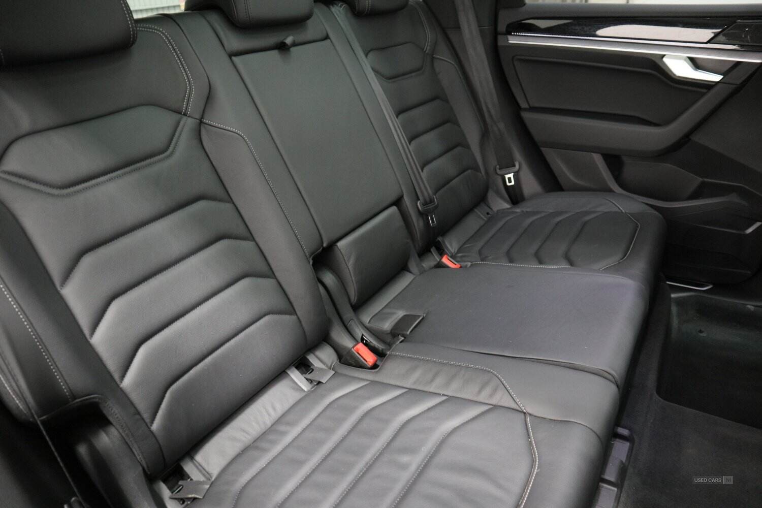 Aug 2024 Volkswagen Touareg 3.0 V6 TDI 4Motion 286 Black Edition 5dr Tip Auto