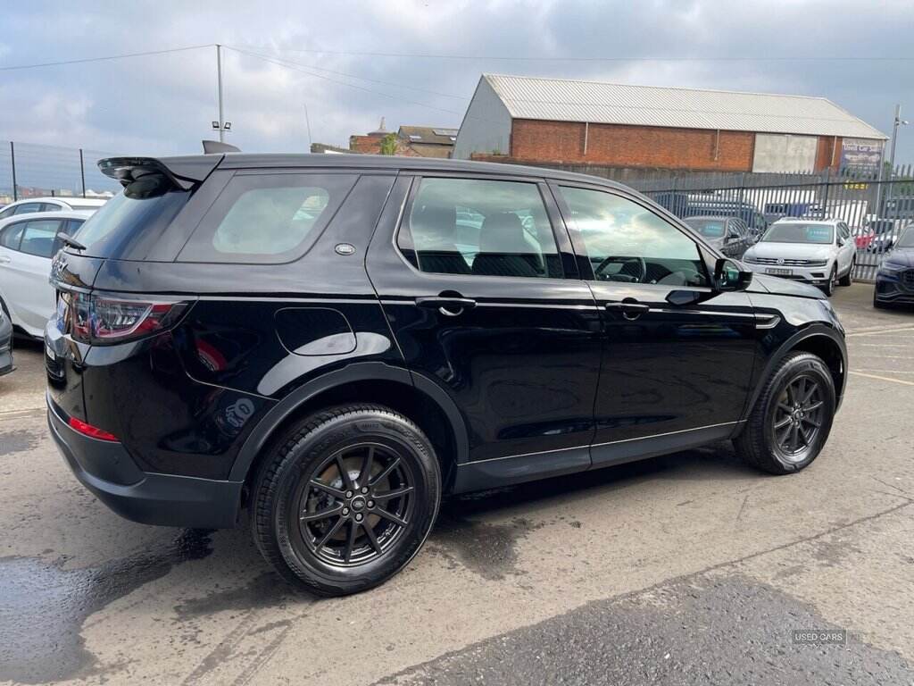 Jan 2020 Land Rover Discovery Sport 2.0 D150 5dr 2WD