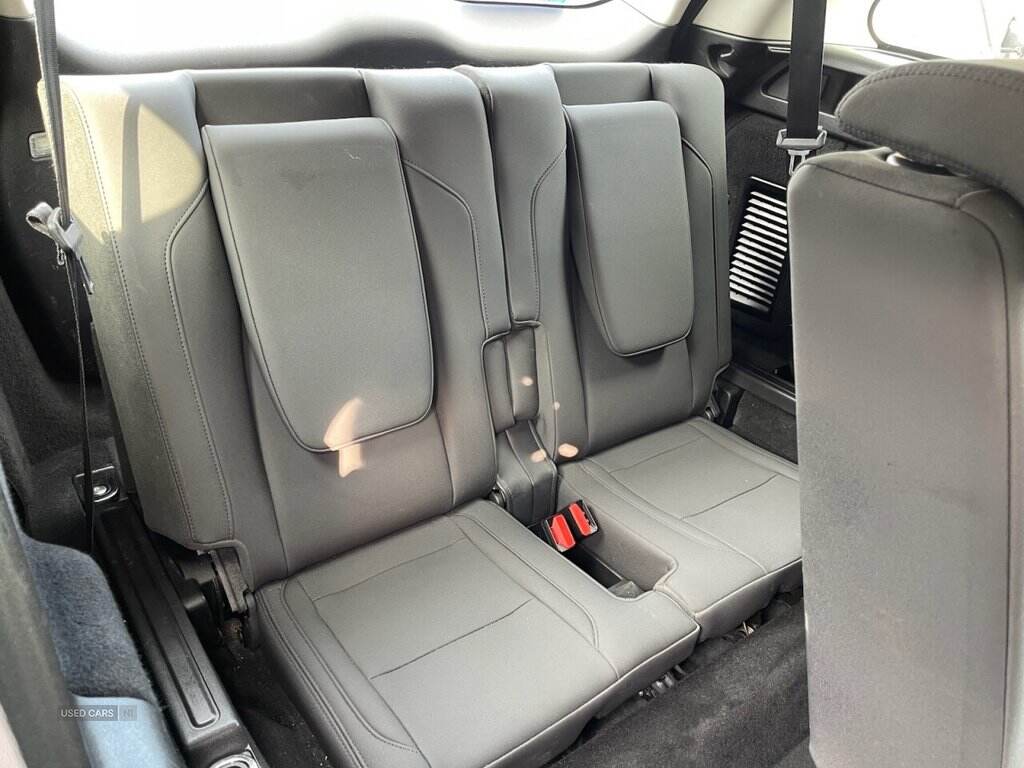 Jan 2020 Land Rover Discovery Sport 2.0 D150 5dr 2WD