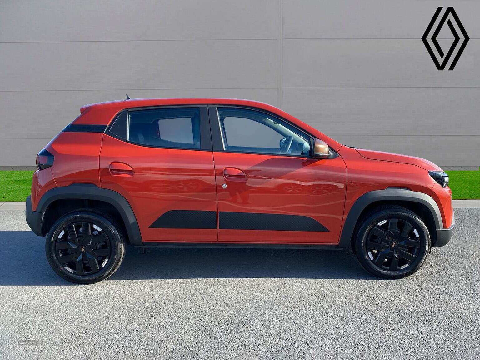 Oct 2024 Dacia Spring 27Kwh Extreme 65 48Kw 5Dr Auto