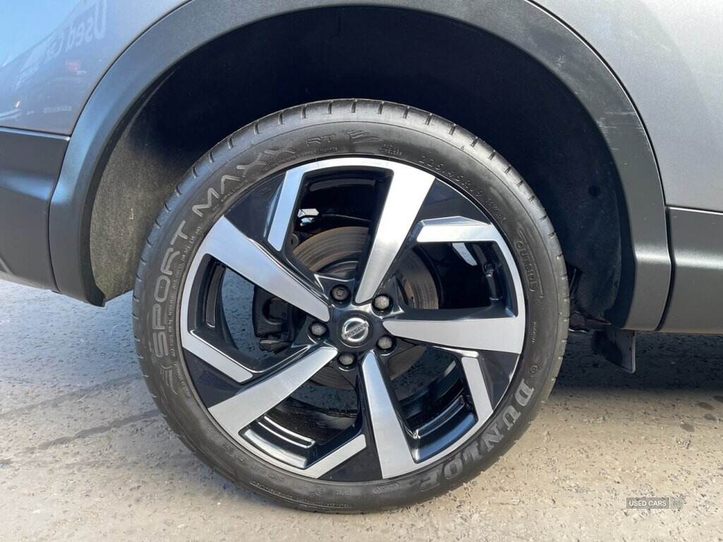 Oct 2019 Nissan Qashqai 1.3 DiG-T Tekna 5dr