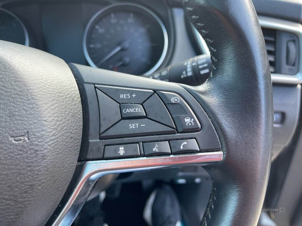 Oct 2019 Nissan Qashqai 1.3 DiG-T Tekna 5dr