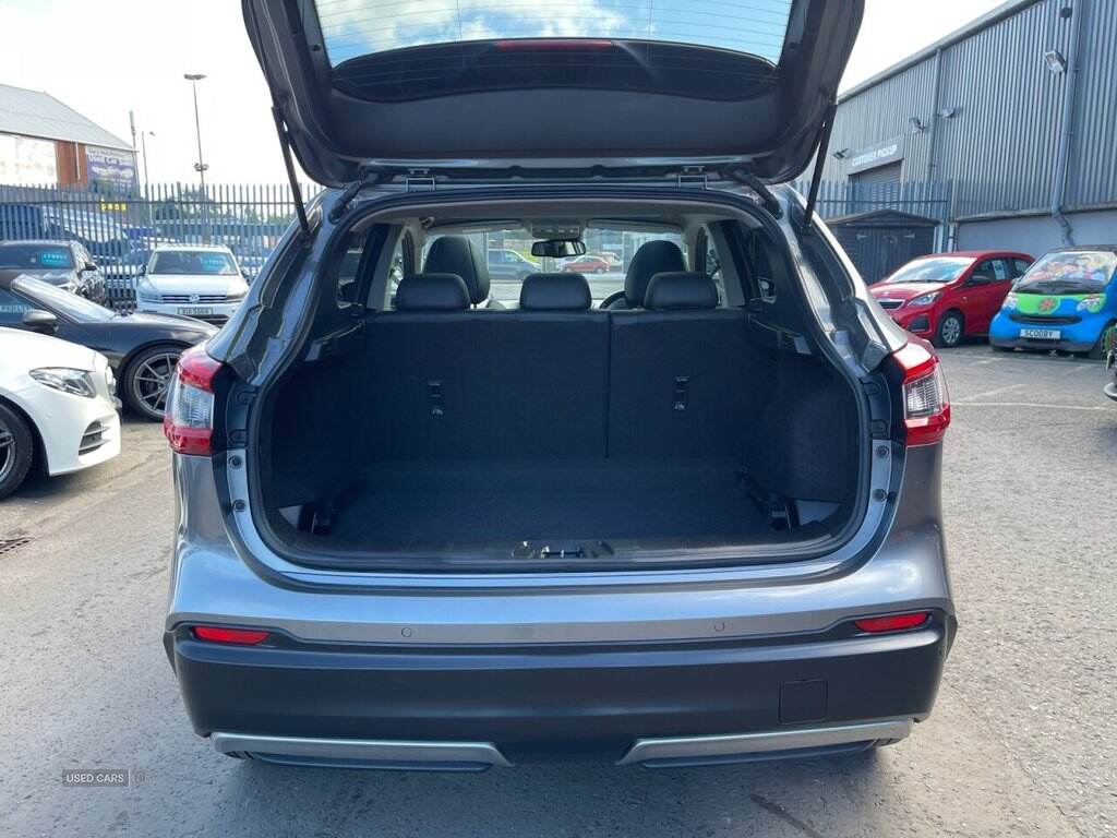 Oct 2019 Nissan Qashqai 1.3 DiG-T Tekna 5dr