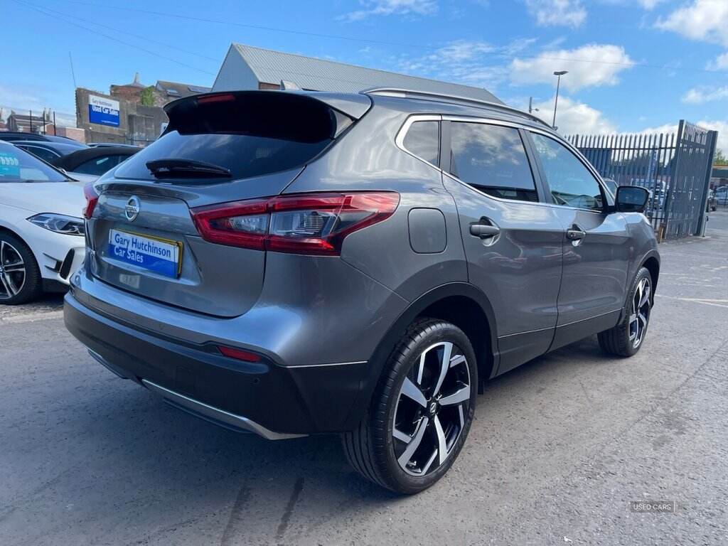 Oct 2019 Nissan Qashqai 1.3 DiG-T Tekna 5dr