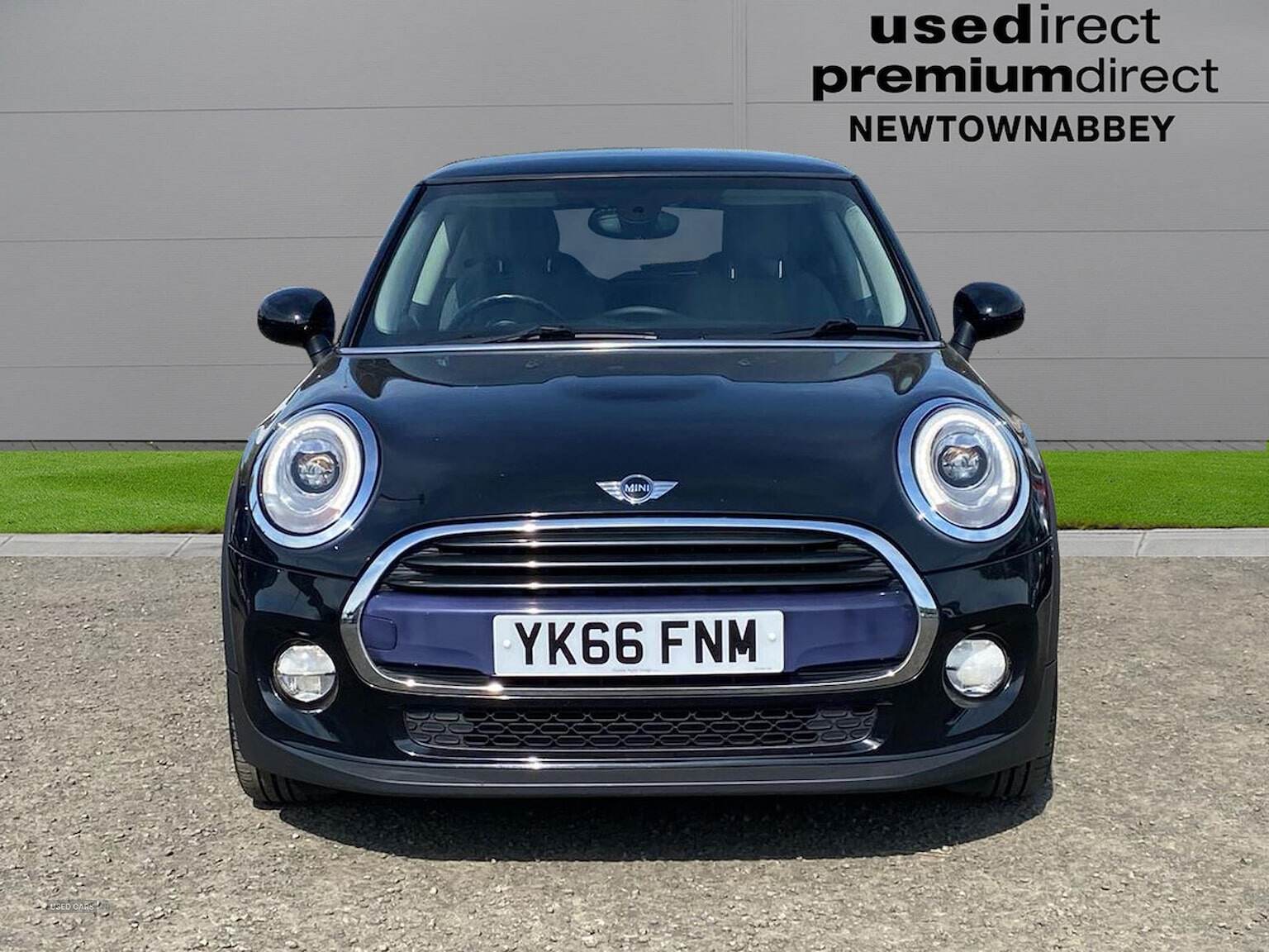 Jan 2017 MINI HATCHBACK 1.5 Cooper 3Dr