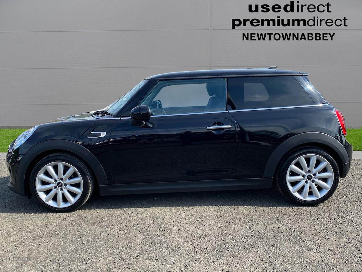 Jan 2017 MINI HATCHBACK 1.5 Cooper 3Dr