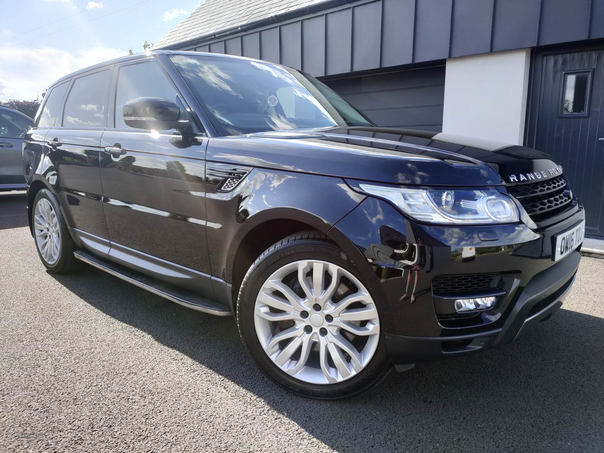 Jul 2016 Land Rover Range Rover Sport 3.0 SDV6 [306] HSE Dynamic 5dr Auto