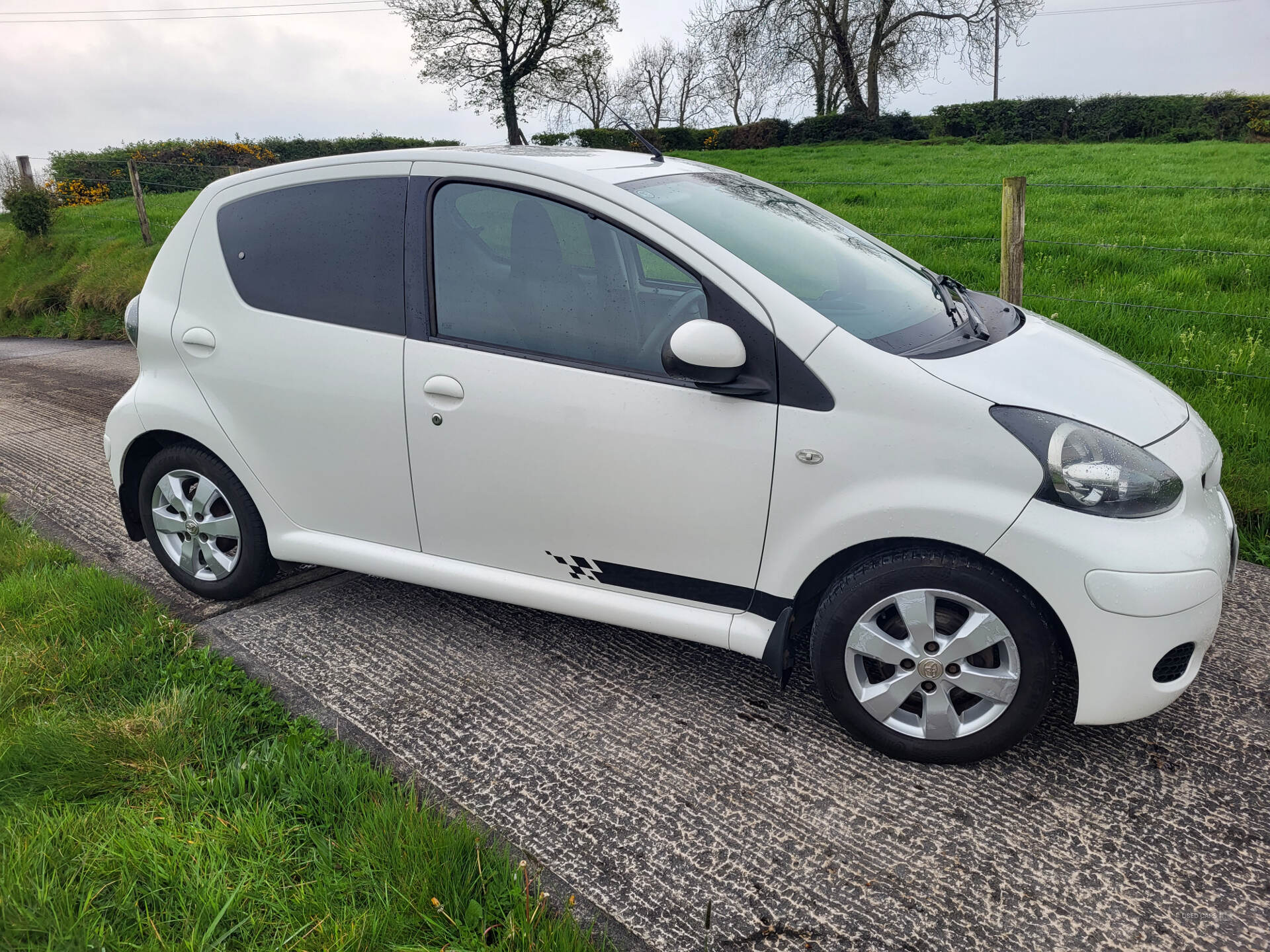 Jun 2011 Toyota Aygo 1.0 VVT-i Go 5dr