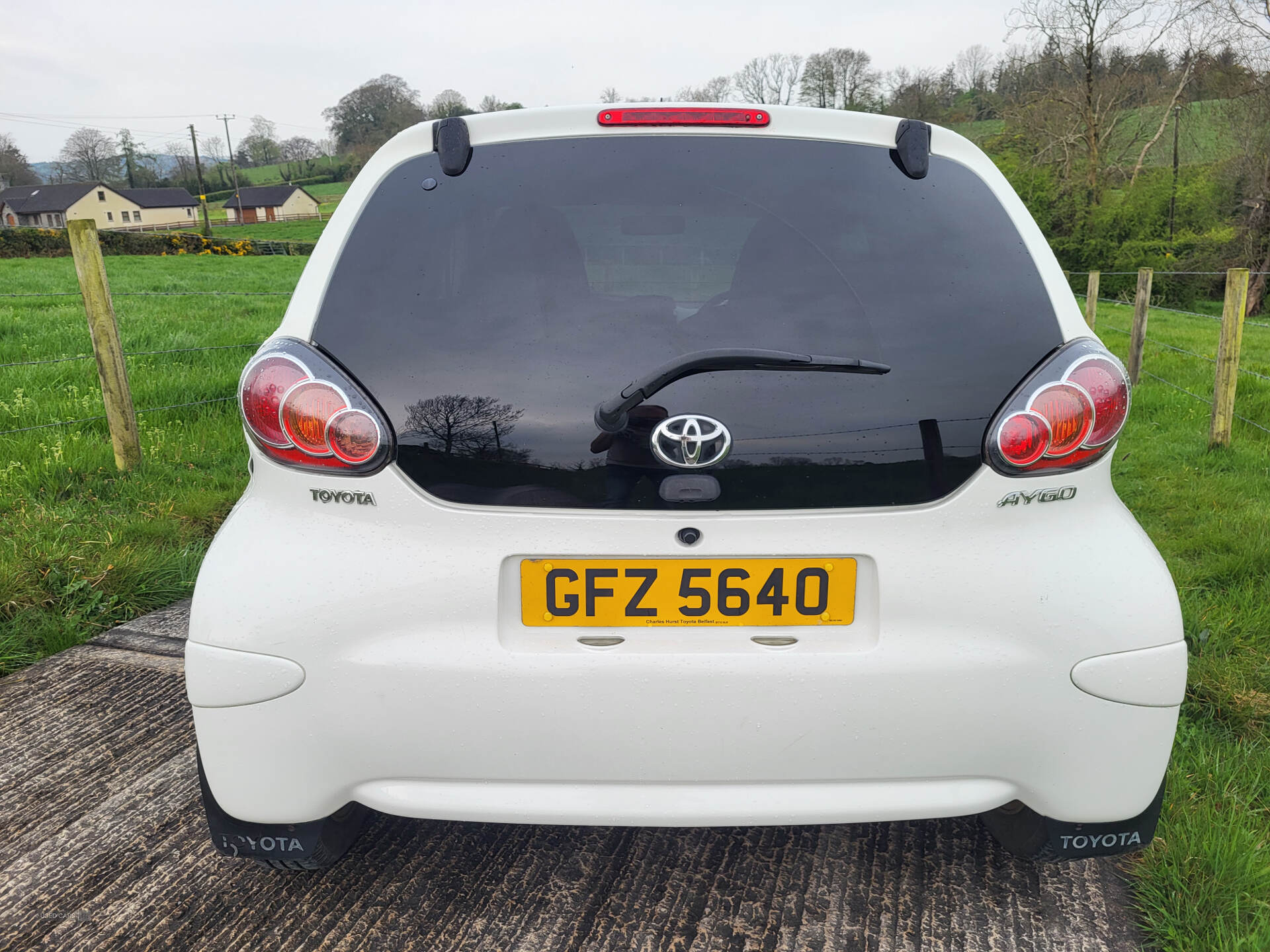 Jun 2011 Toyota Aygo 1.0 VVT-i Go 5dr