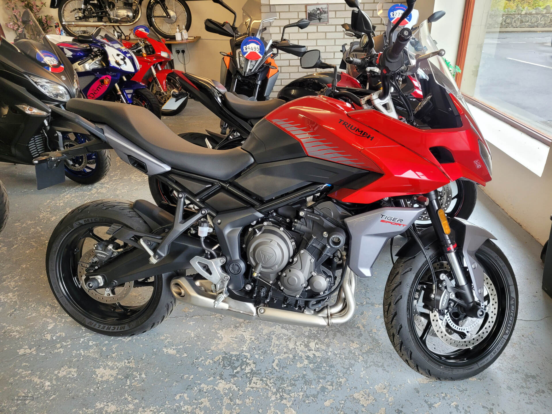 Jun 2024 Triumph Tiger 660 Sport 1200 miles F.S.H Heated Grips