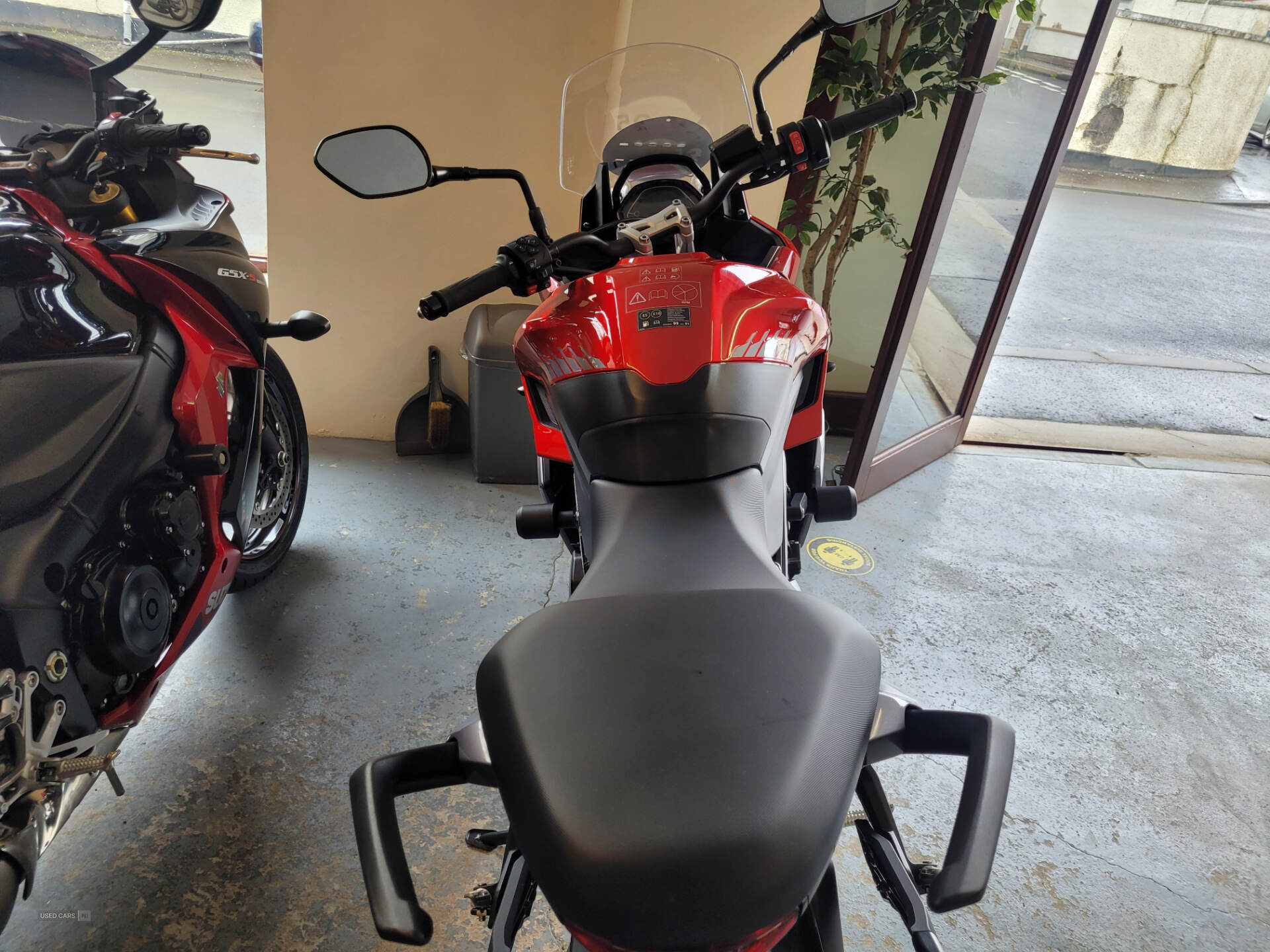 Jun 2024 Triumph Tiger 660 Sport 1200 miles F.S.H Heated Grips
