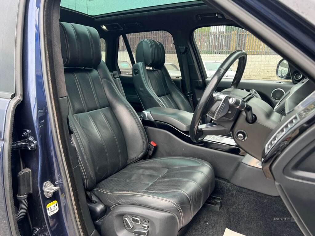 Mar 2015 Land Rover Range Rover 4.4 SDV8 Autobiography 4dr Auto