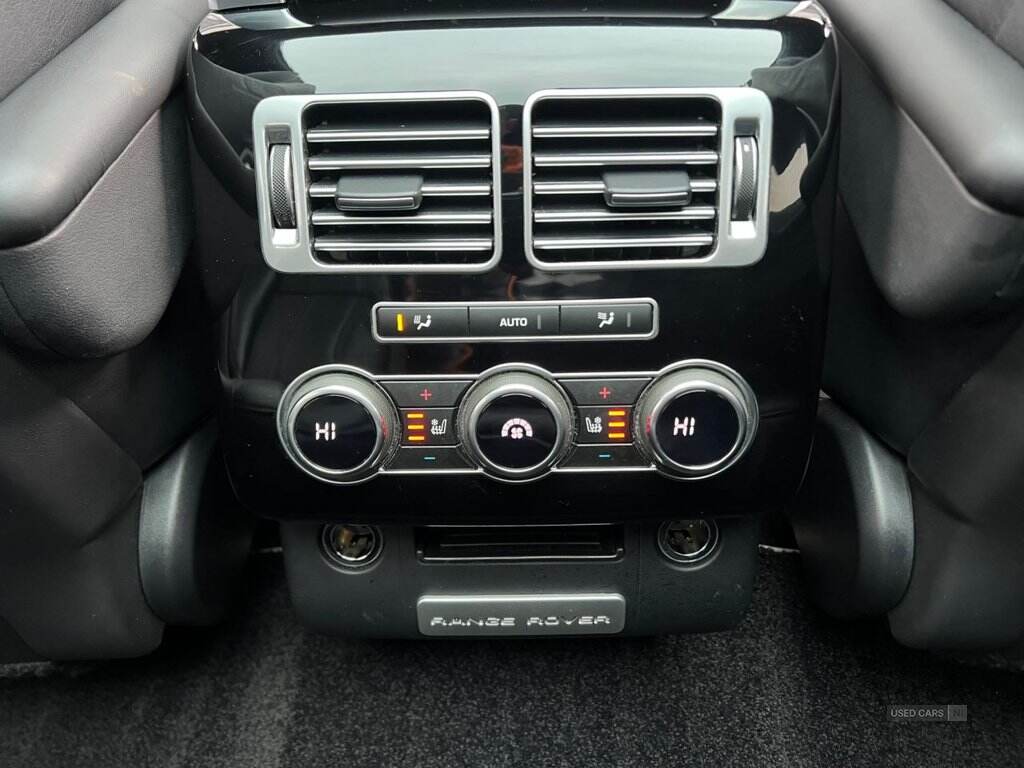 Mar 2015 Land Rover Range Rover 4.4 SDV8 Autobiography 4dr Auto